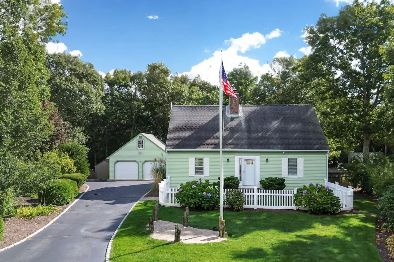 Spacious Renovated Cape Cod Beauty w/ Fenced Yard — photo 2