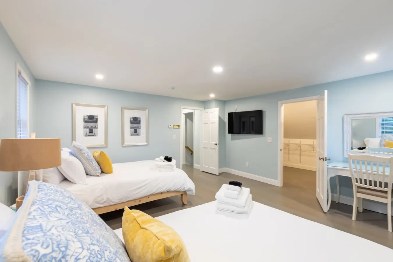 Spacious Renovated Cape Cod Beauty w/ Fenced Yard 8