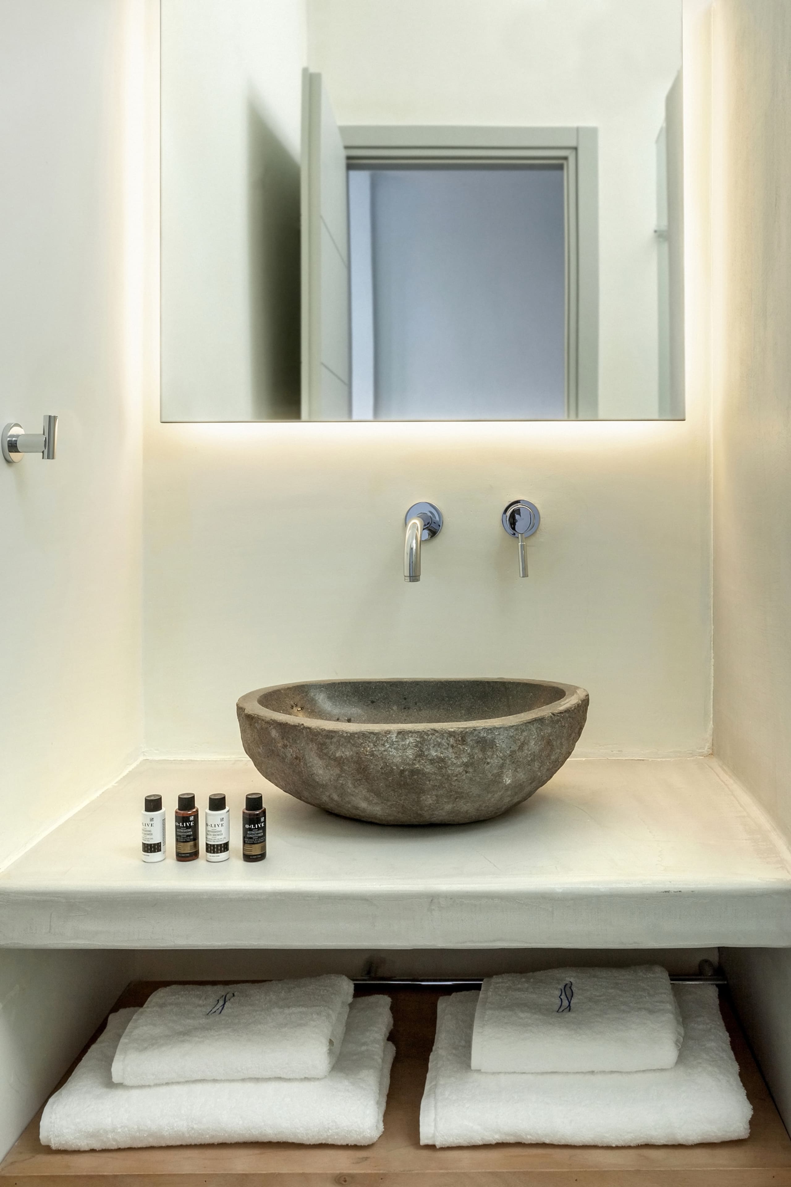 Anarina Retreat Elia Beach Mykonos 27