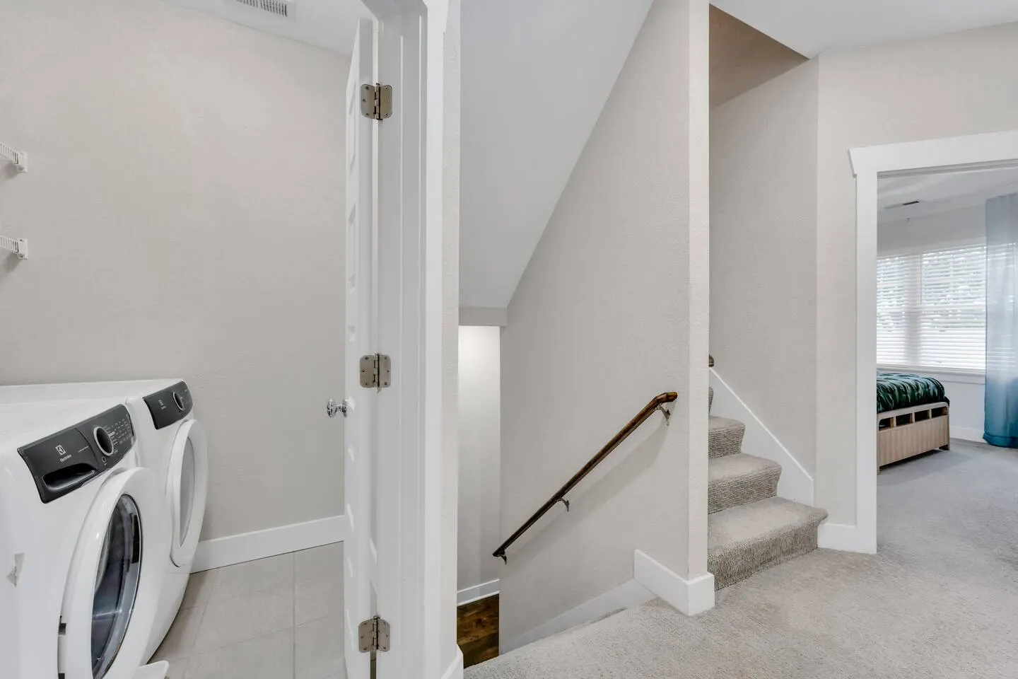 ViBe 4BR King Bed Walk to Beach & Boardwalk 18