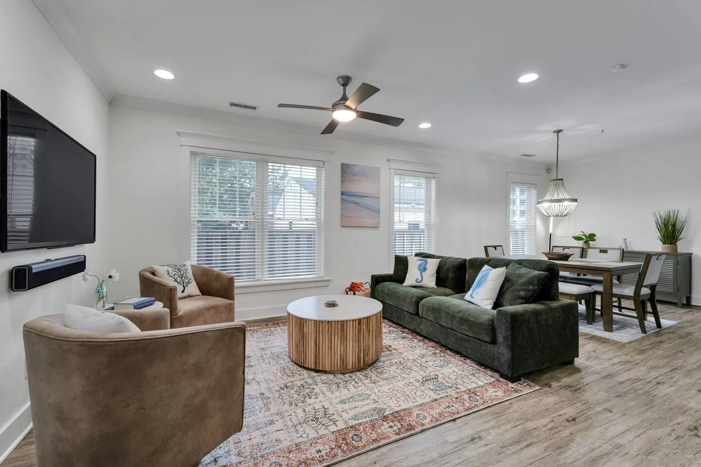 ViBe 4BR King Bed Walk to Beach & Boardwalk 4