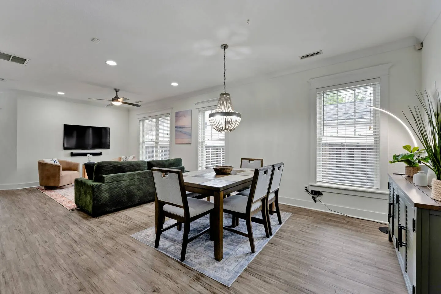 ViBe 4BR King Bed Walk to Beach & Boardwalk 7