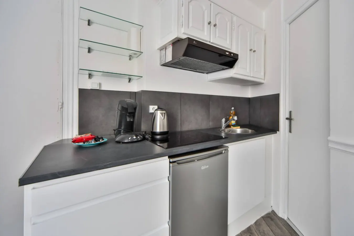 Studio 4pers Vaugirard Montparnasse Paris 6 2