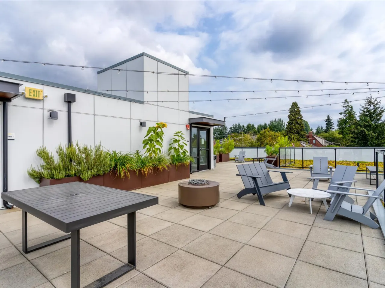 Roosevelt Station Suite 2