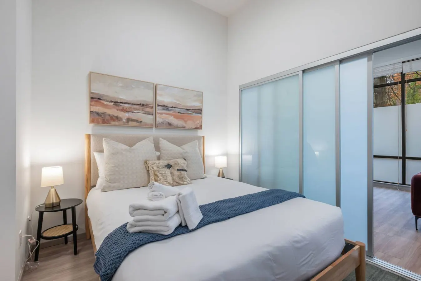 Roosevelt Station Suite 4