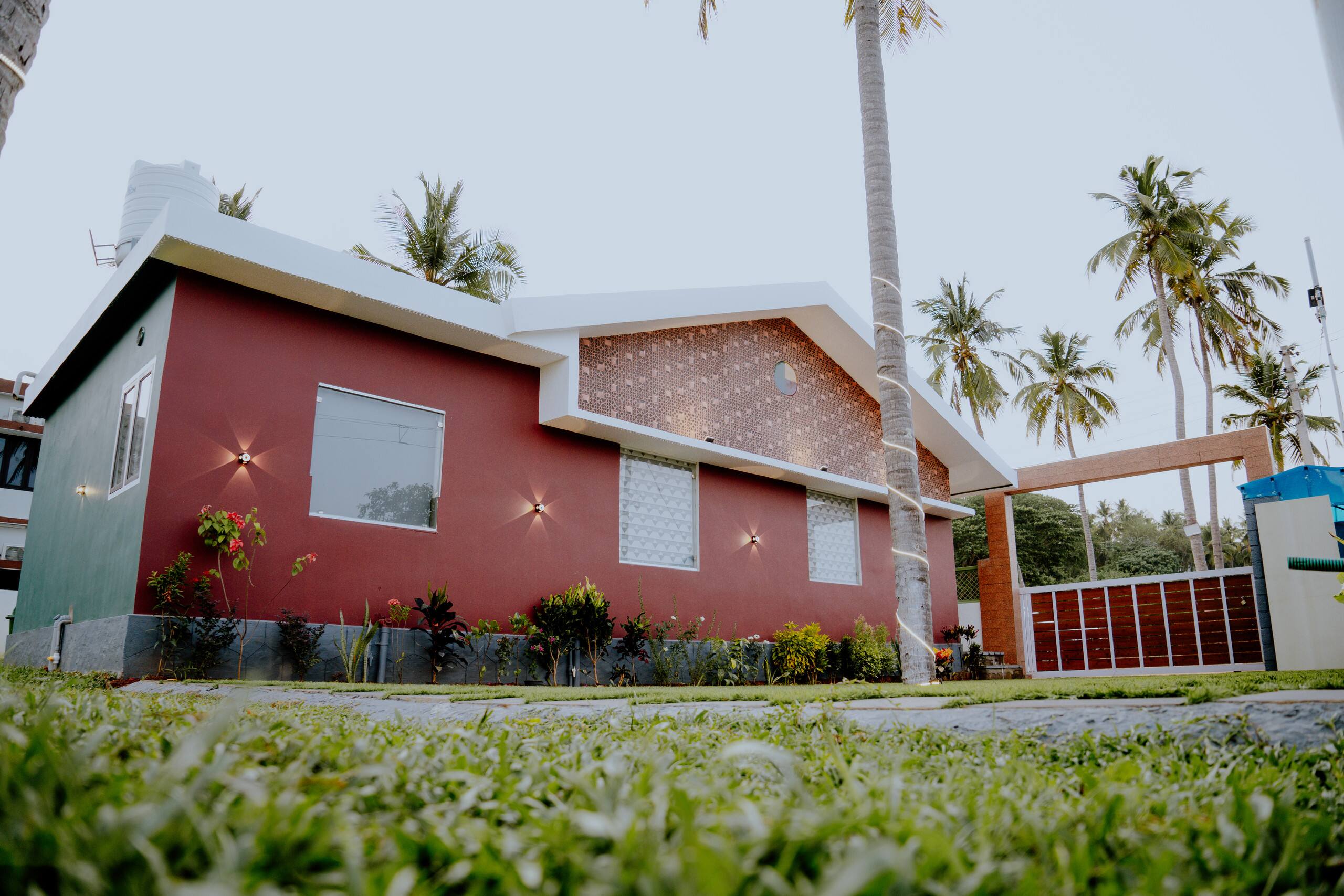 Corniche Riverview Luxury Villa |2BHK|AC 1