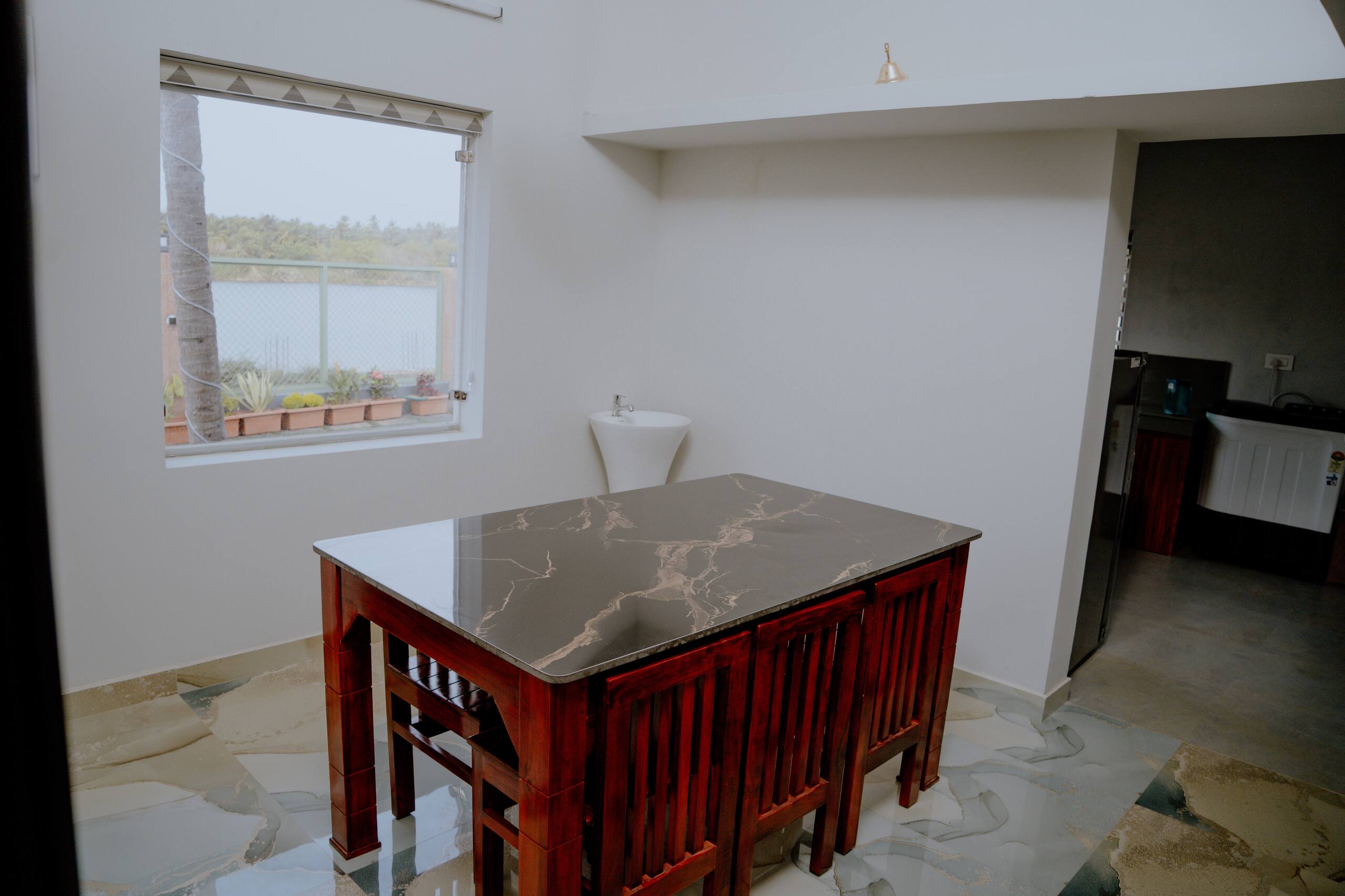 Corniche Riverview Luxury Villa |2BHK|AC 13