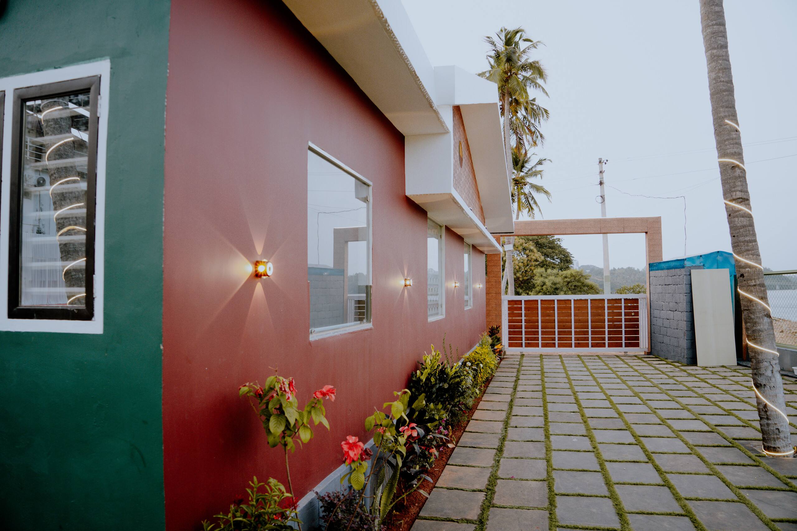 Corniche Riverview Luxury Villa |2BHK|AC 6