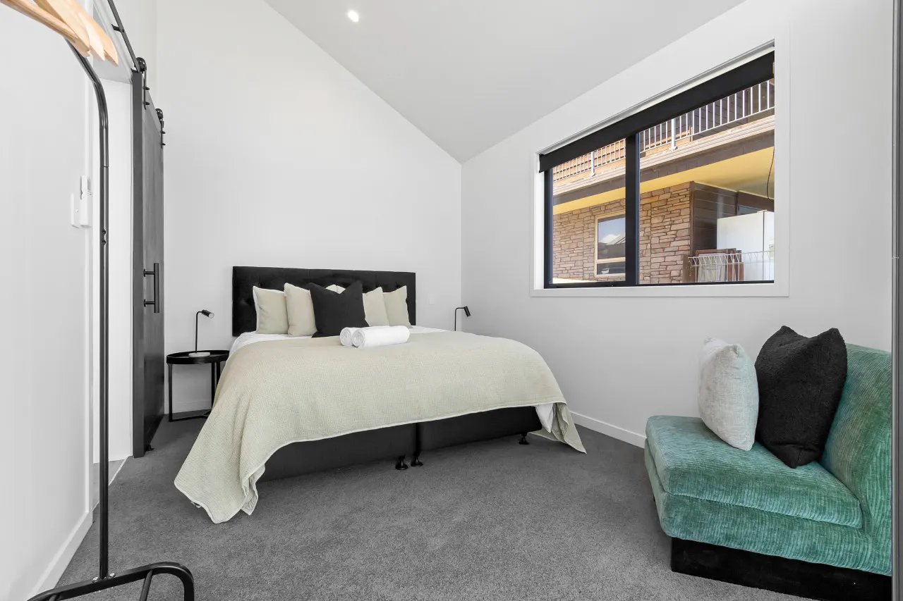 Roam Taupo Upper Terrace Unit 3 - Spa Pool 10