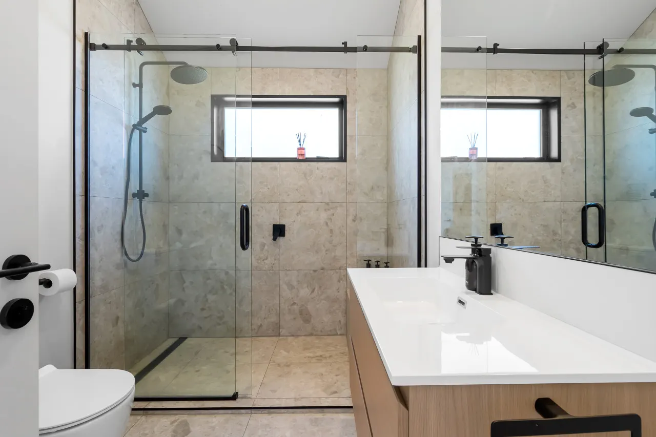 Roam Taupo Upper Terrace Unit 3 - Spa Pool 13