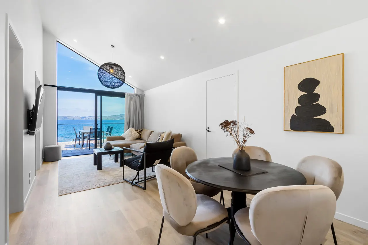 Roam Taupo Upper Terrace Unit 3 - Spa Pool 3