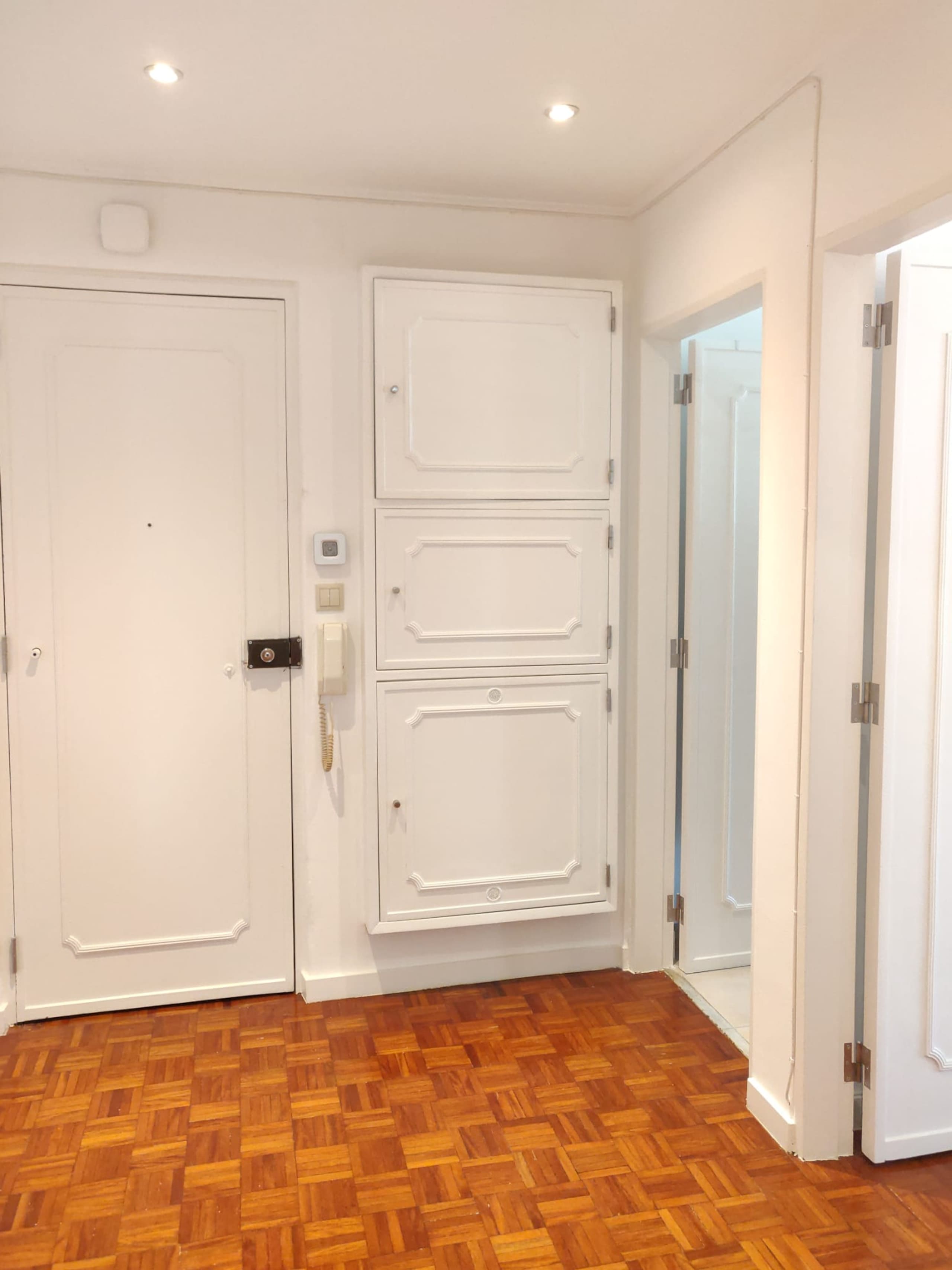 YouSpot - Cozy Apartment 10