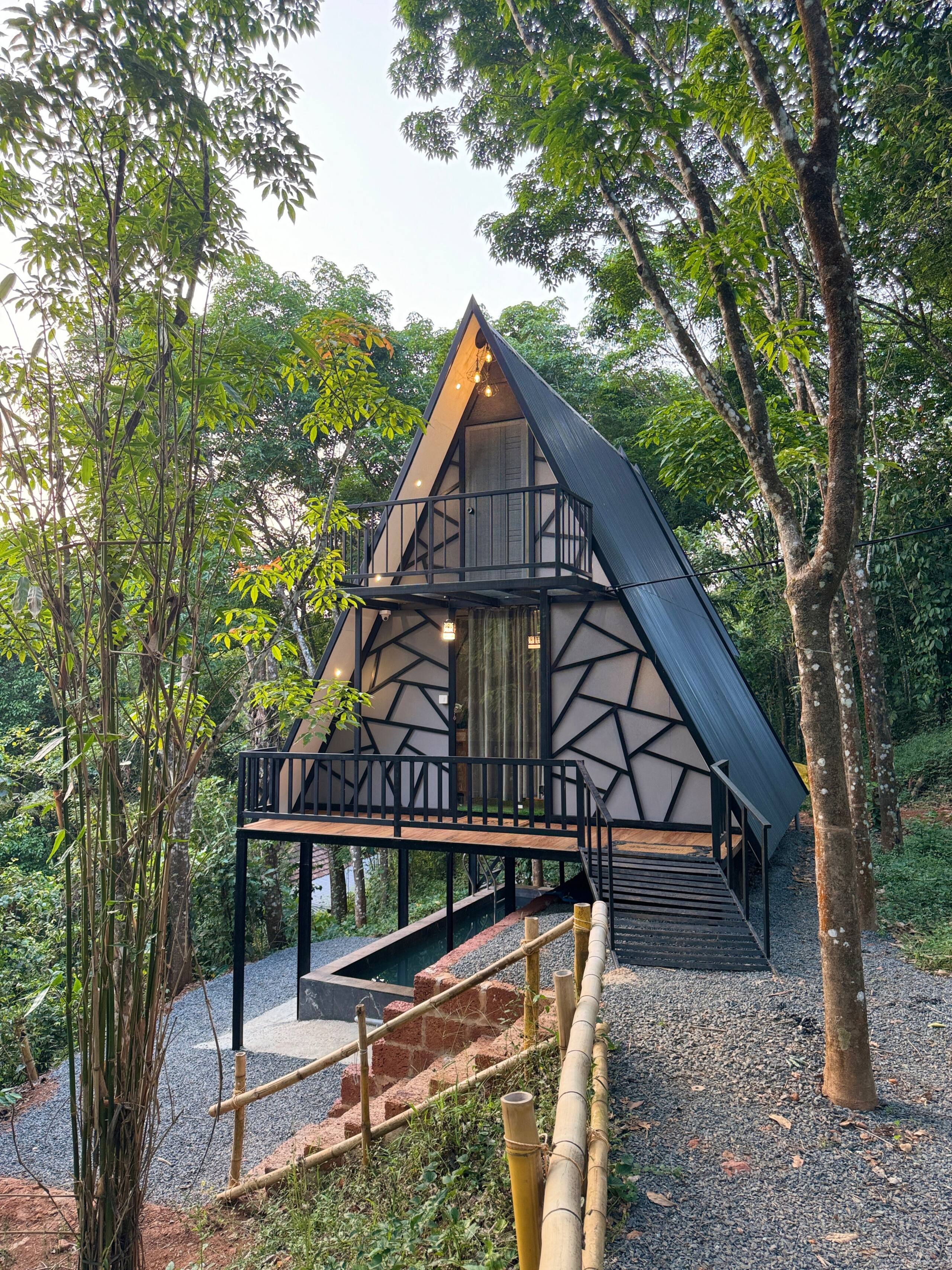 HolidayNest-AC Plantation A cabin with PrivatePool 6