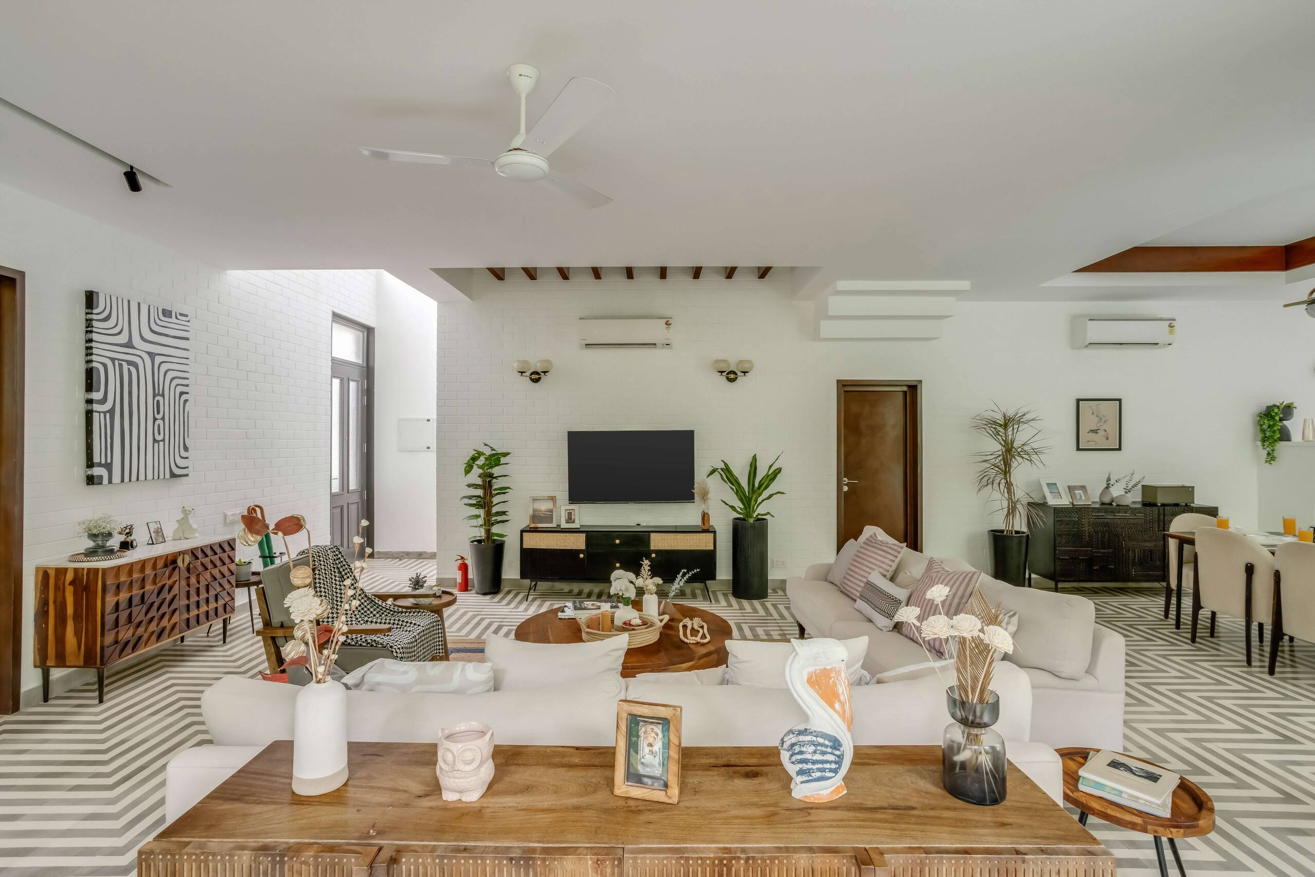Villa 12 by Alira Stays | 3BHK | North Goa 11