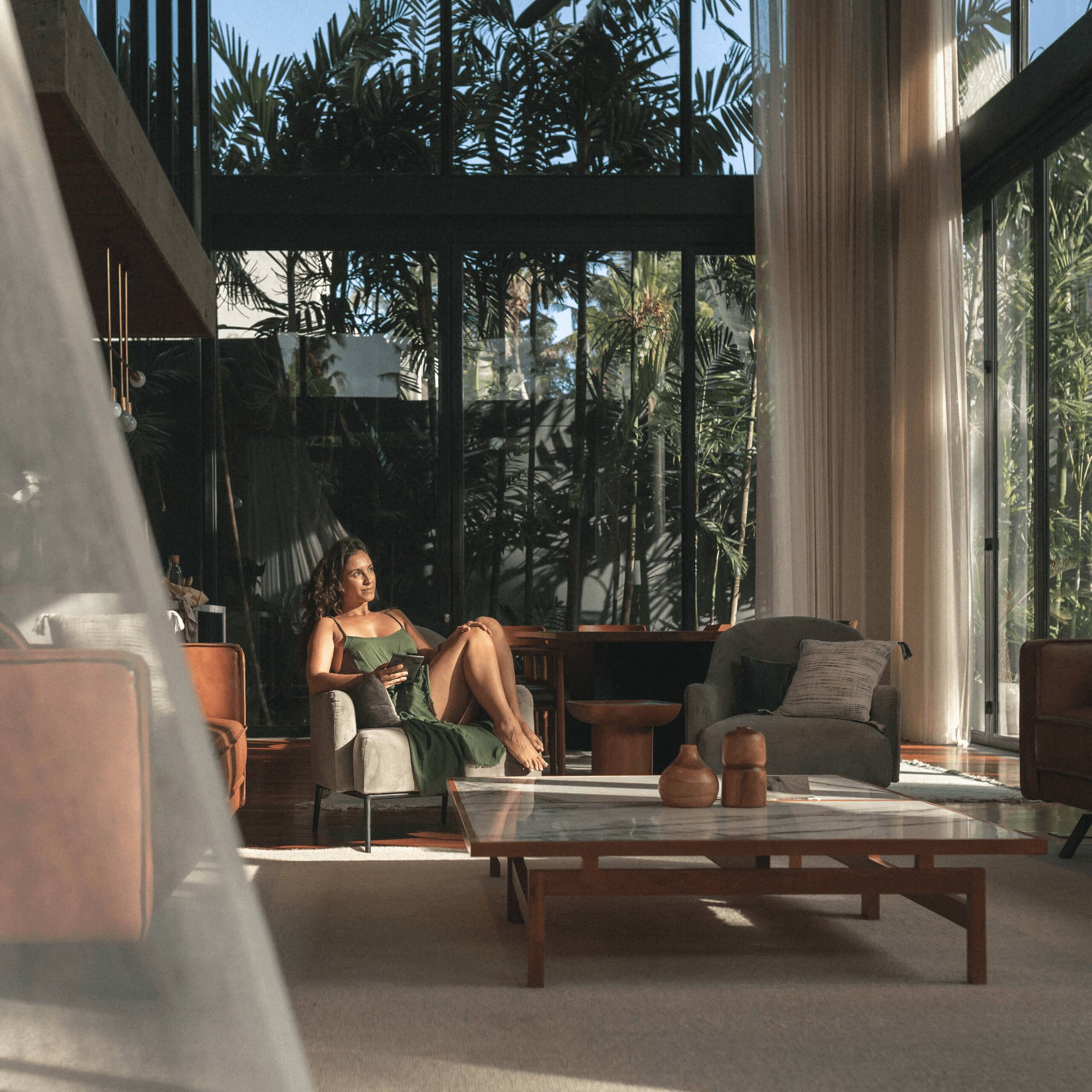 The Riverhouse 9