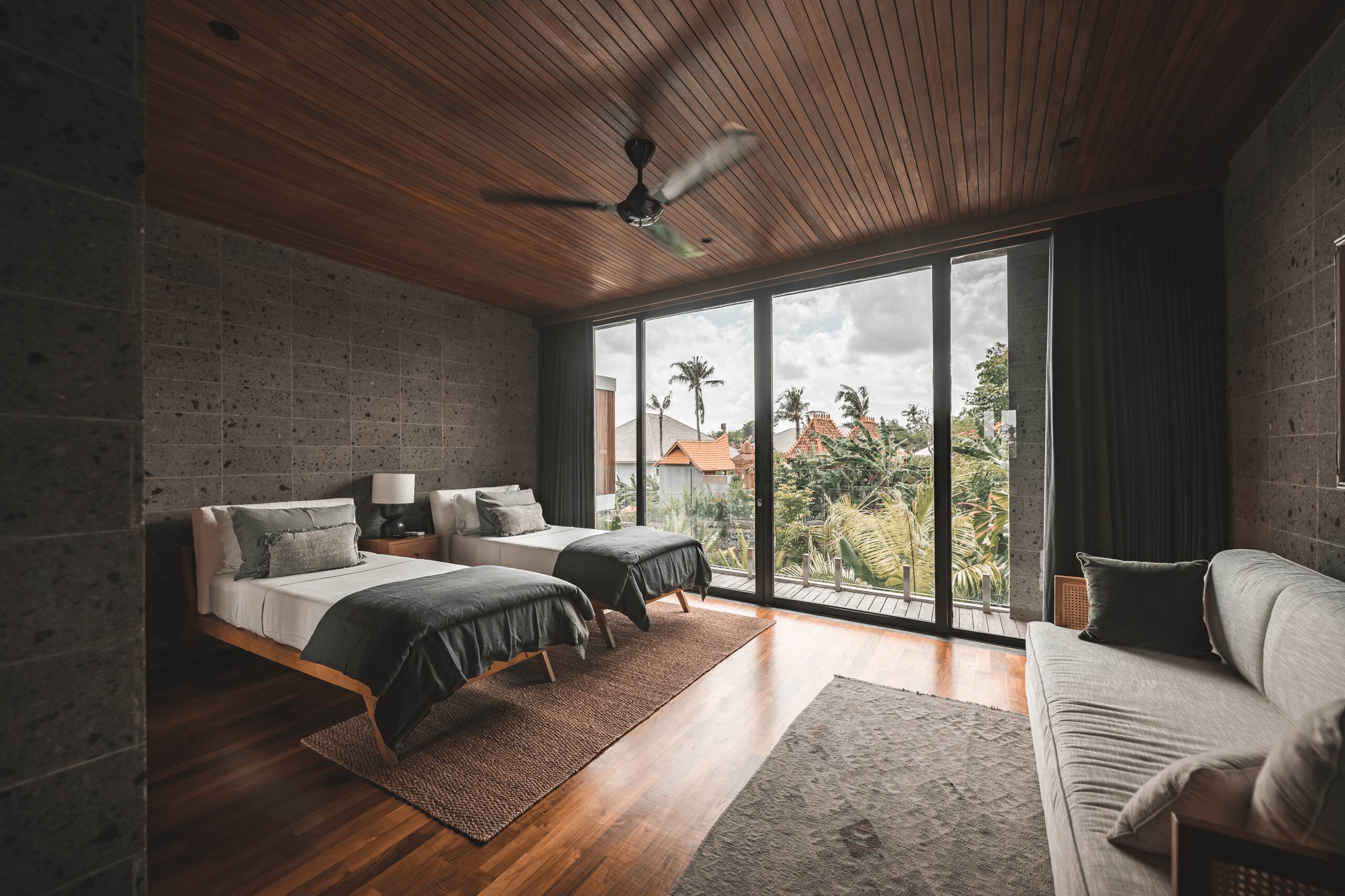 The Riverhouse 24