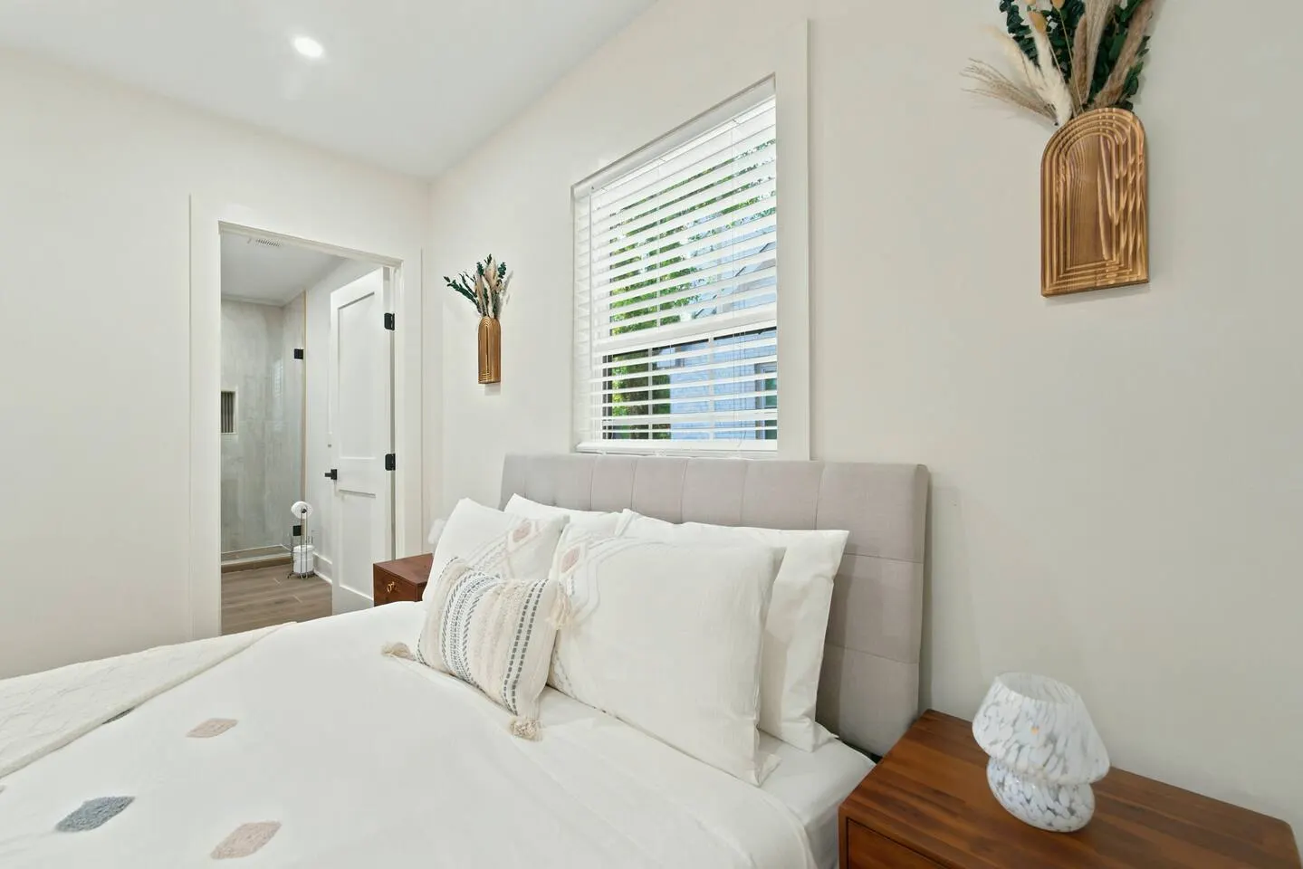 6BR Home Near Westside Park 15
