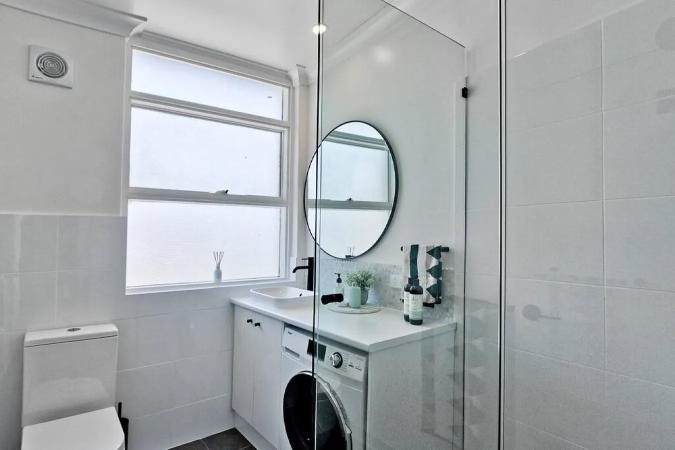 Bloom—Boho Chic at Lotus Apartments 8