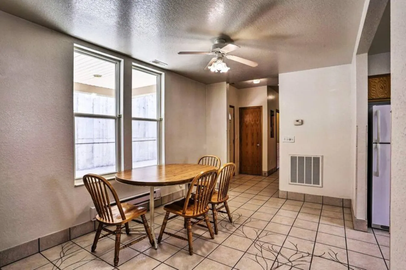 Black Hills Haven The Summit Lodge – Units 1 & 2 4BR Vensérra Retreat near Mount Rushmore 11