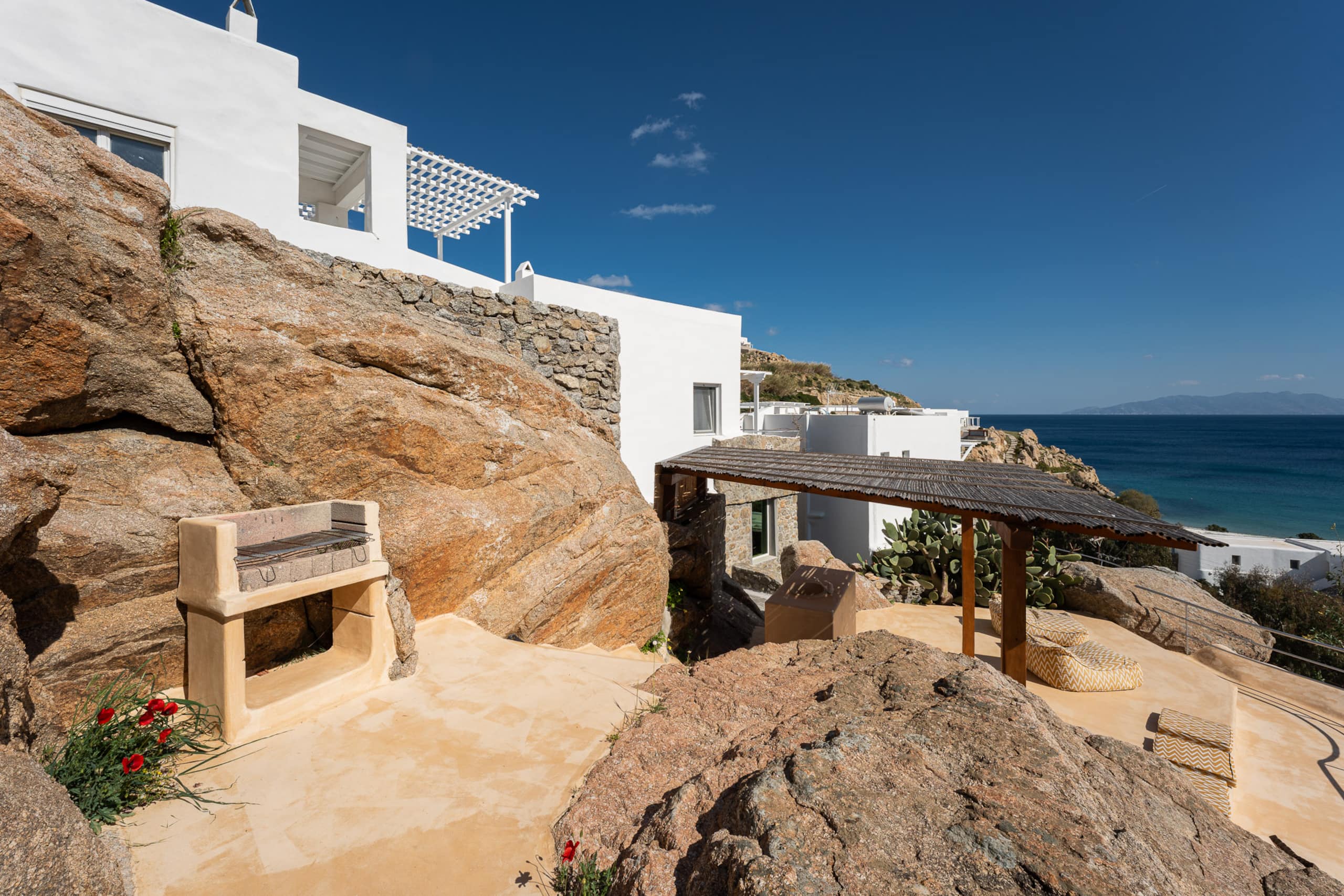 Beachfront Super Rockies Villa Stardust 27