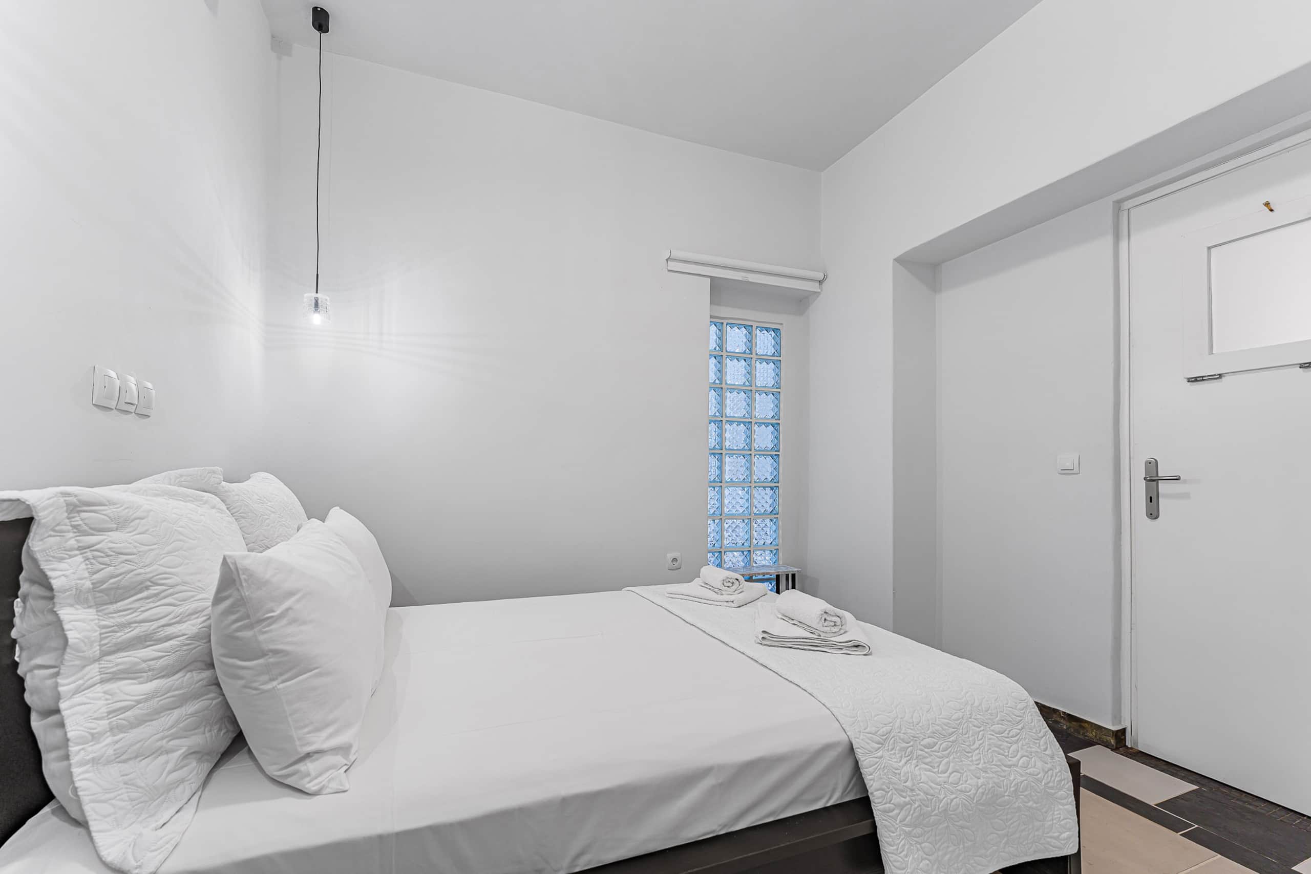 Beachfront Super Rockies Villa Stardust 17