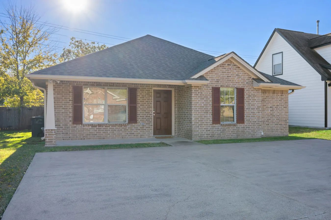 The Sterling House: 4BR Near Texas A&M + Grill 13