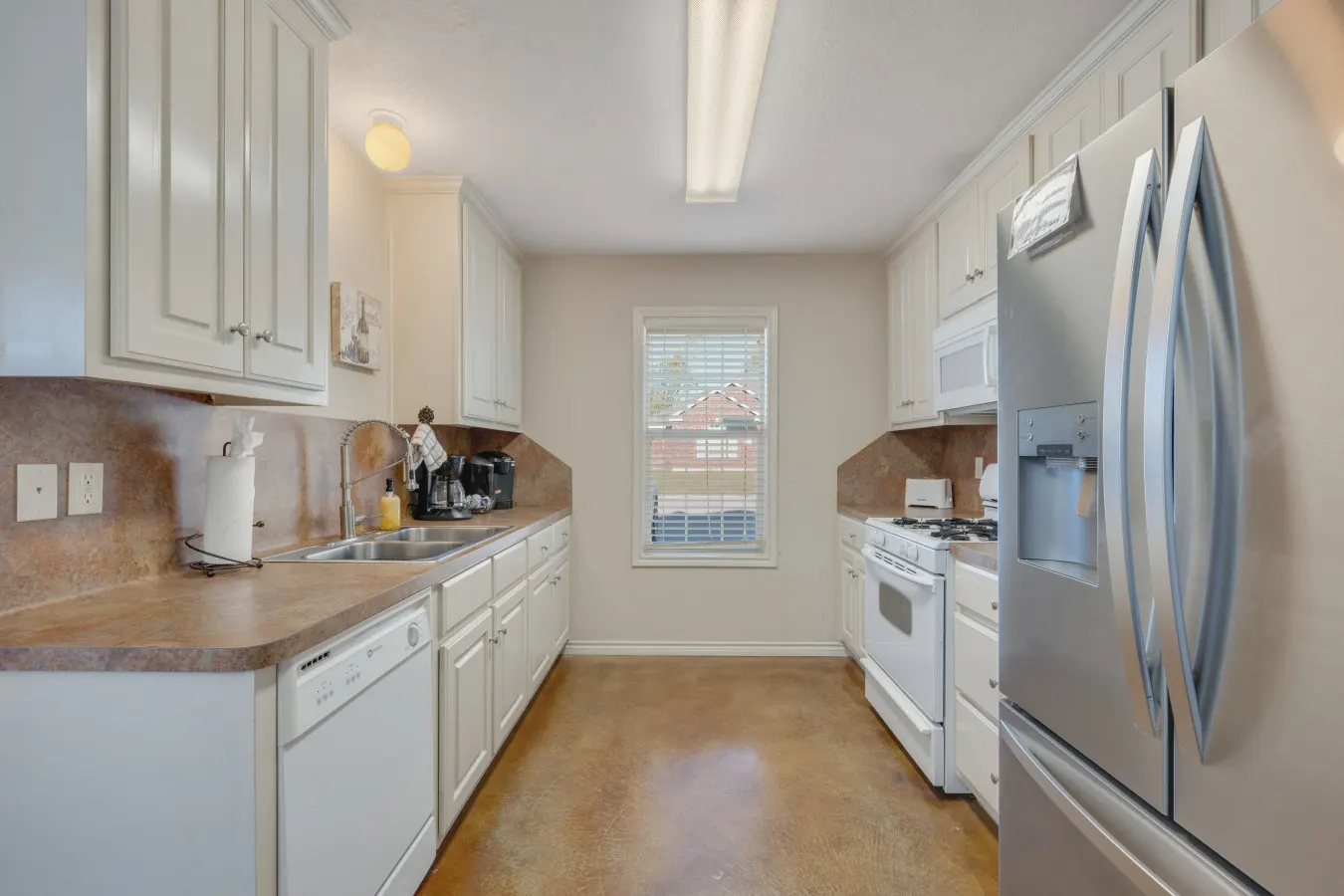 The Sterling House: 4BR Near Texas A&M + Grill 3