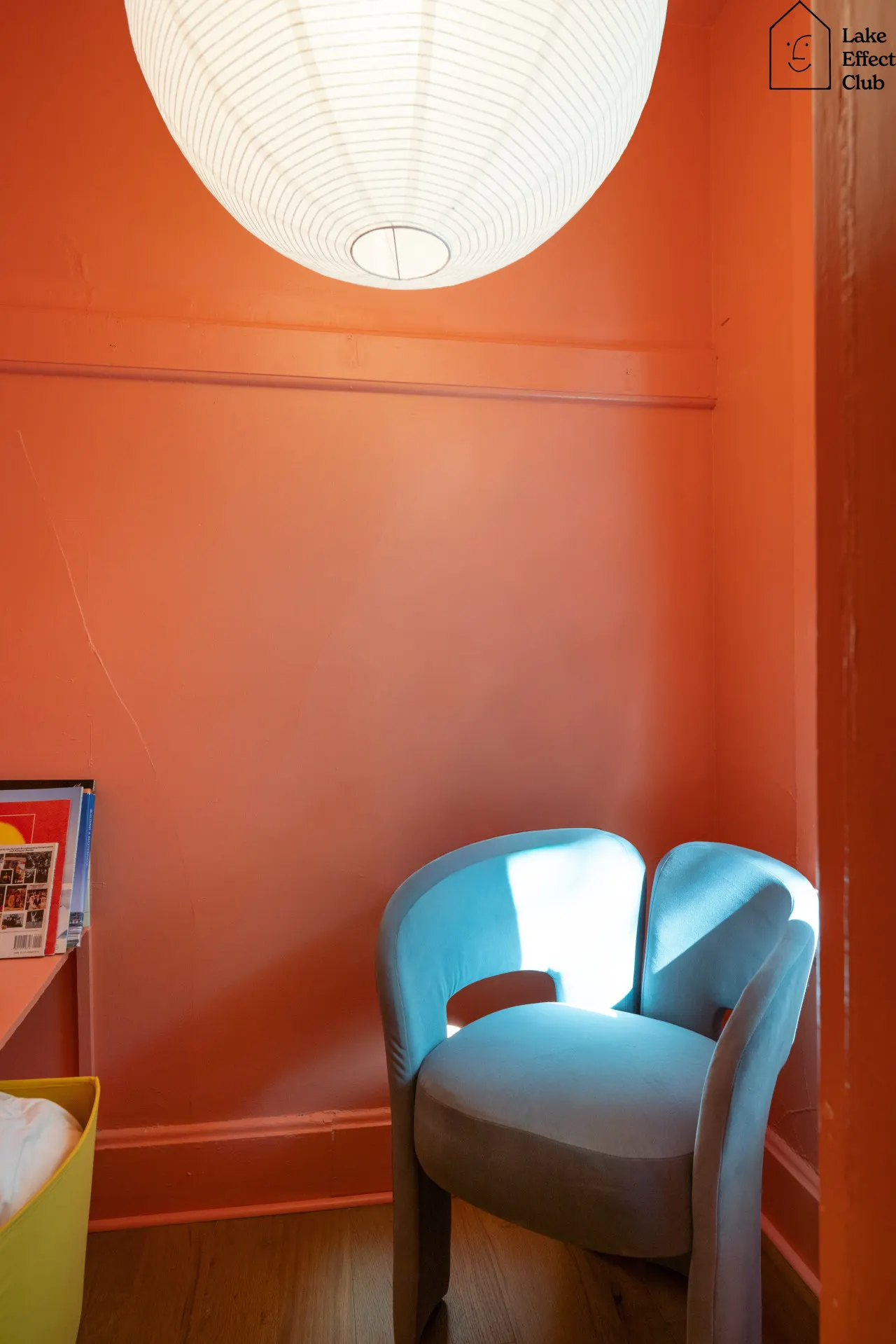 Sunny 1BR Flat with Gold + Blue Interiors Lake Effect Club: The Hoan, Sleeps 4 14