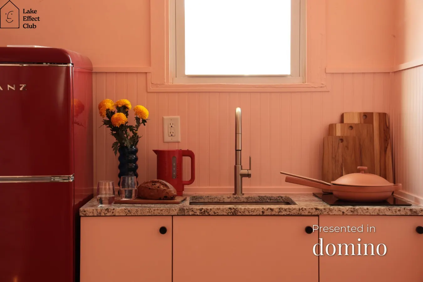 Sunny 1BR Flat with Gold + Blue Interiors | Lake Effect Club: The Hoan, Sleeps 4 — photo 5