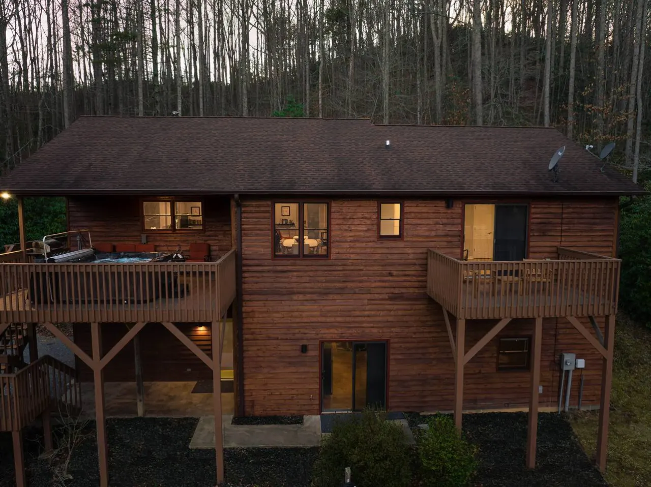Majestic Cabin Hot Tub, Mtn Views & Game Room 14