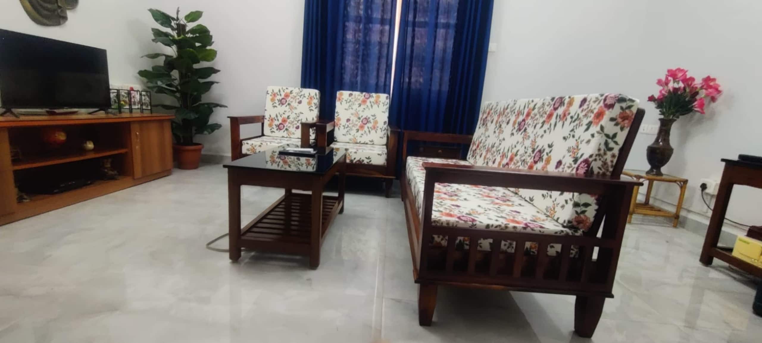 Olive Glow/Luxury stay/Pool /WiFi /near beach 13