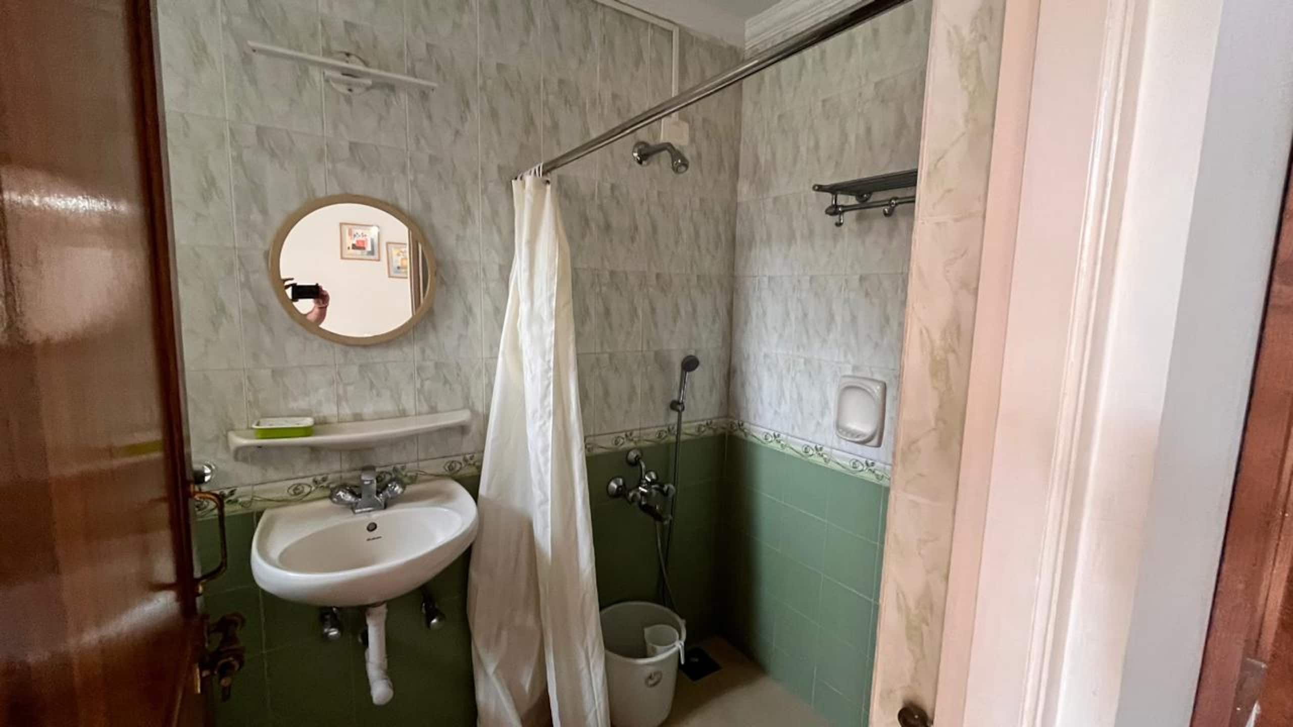 Olive Glow/Luxury stay/Pool /WiFi /near beach 27