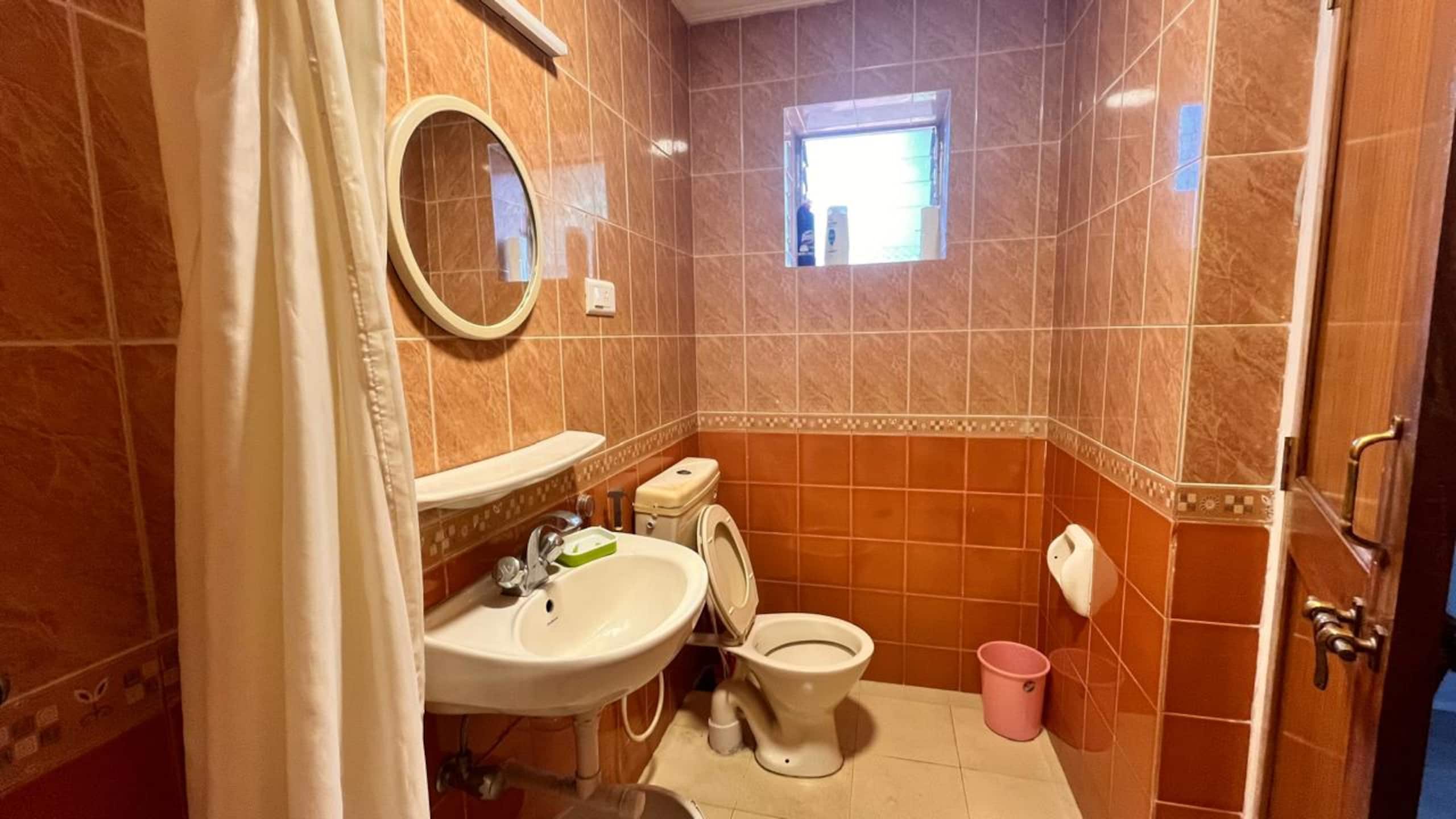 Olive Glow/Luxury stay/Pool /WiFi /near beach 25