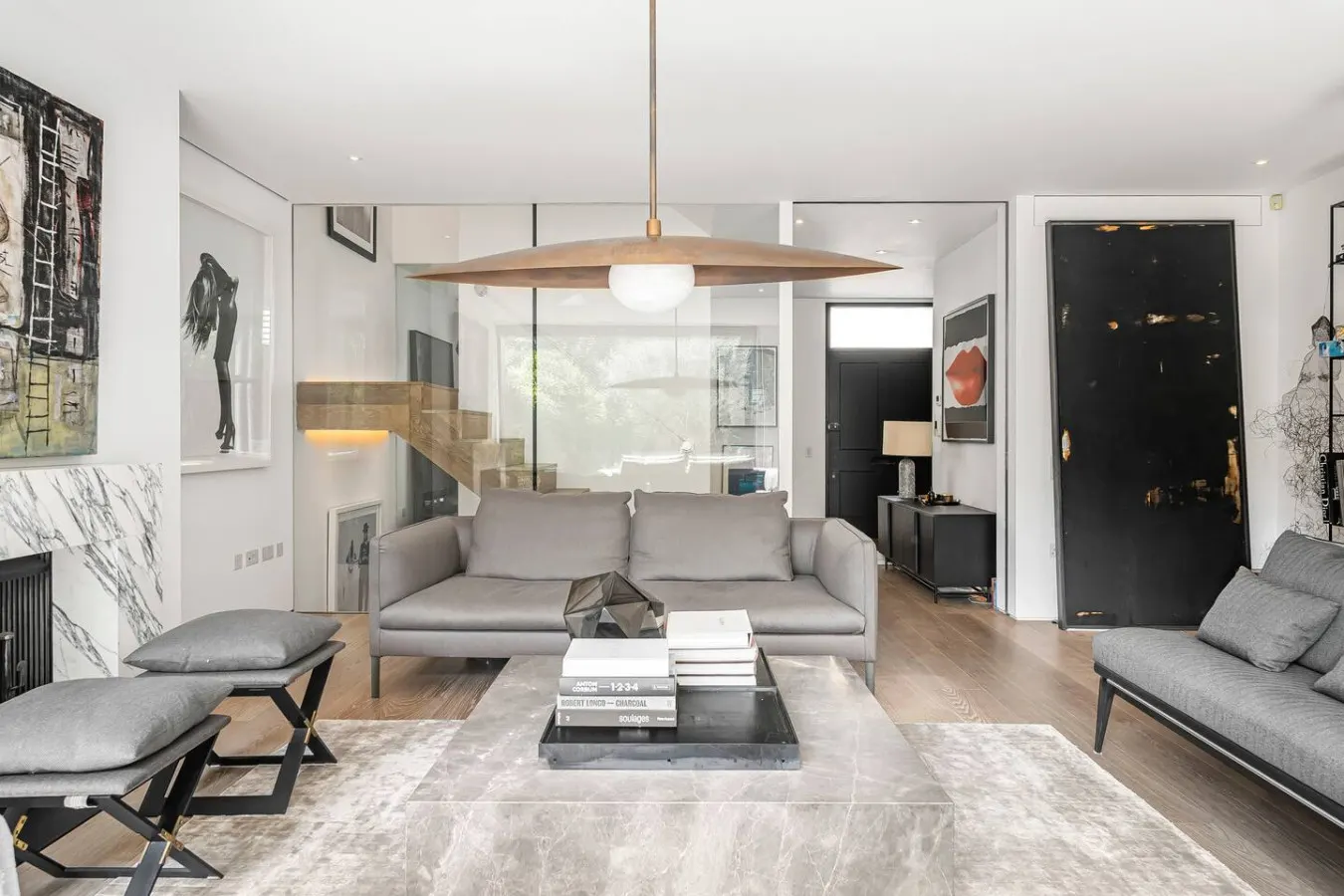 Chelsea 4-Bed House Architect-Designed With Huge Private Garden 13