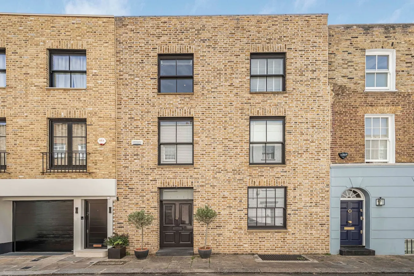Chelsea 4-Bed House | Architect-Designed With Huge Private Garden — photo 5