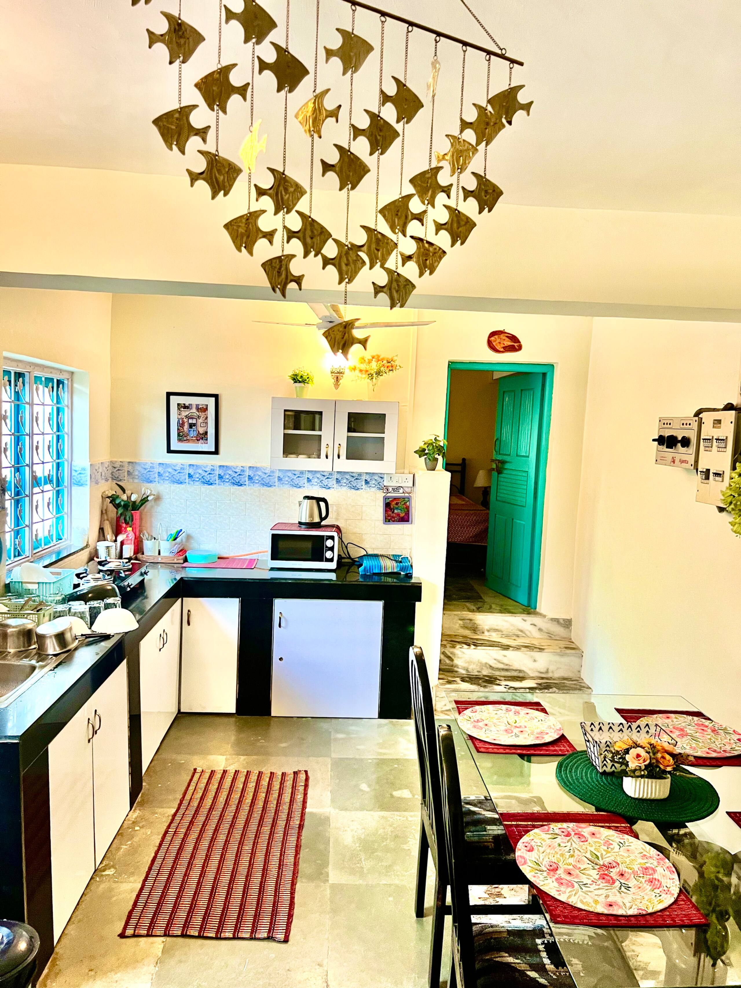 The Cider 3BHK Patnem| Sleeps10| AC~Wifi~Beach2min 4