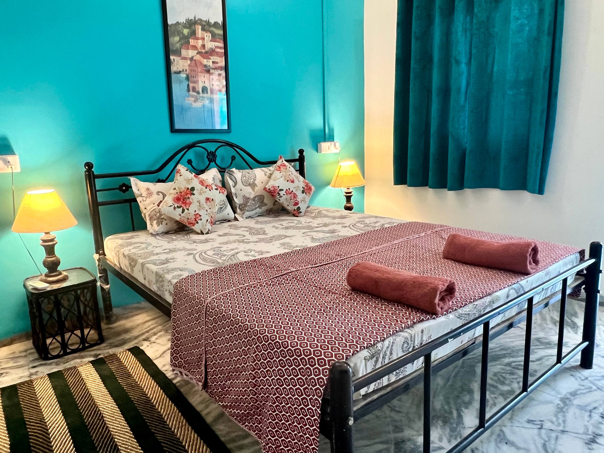 The Cider 3BHK Patnem| Sleeps10| AC~Wifi~Beach2min 38