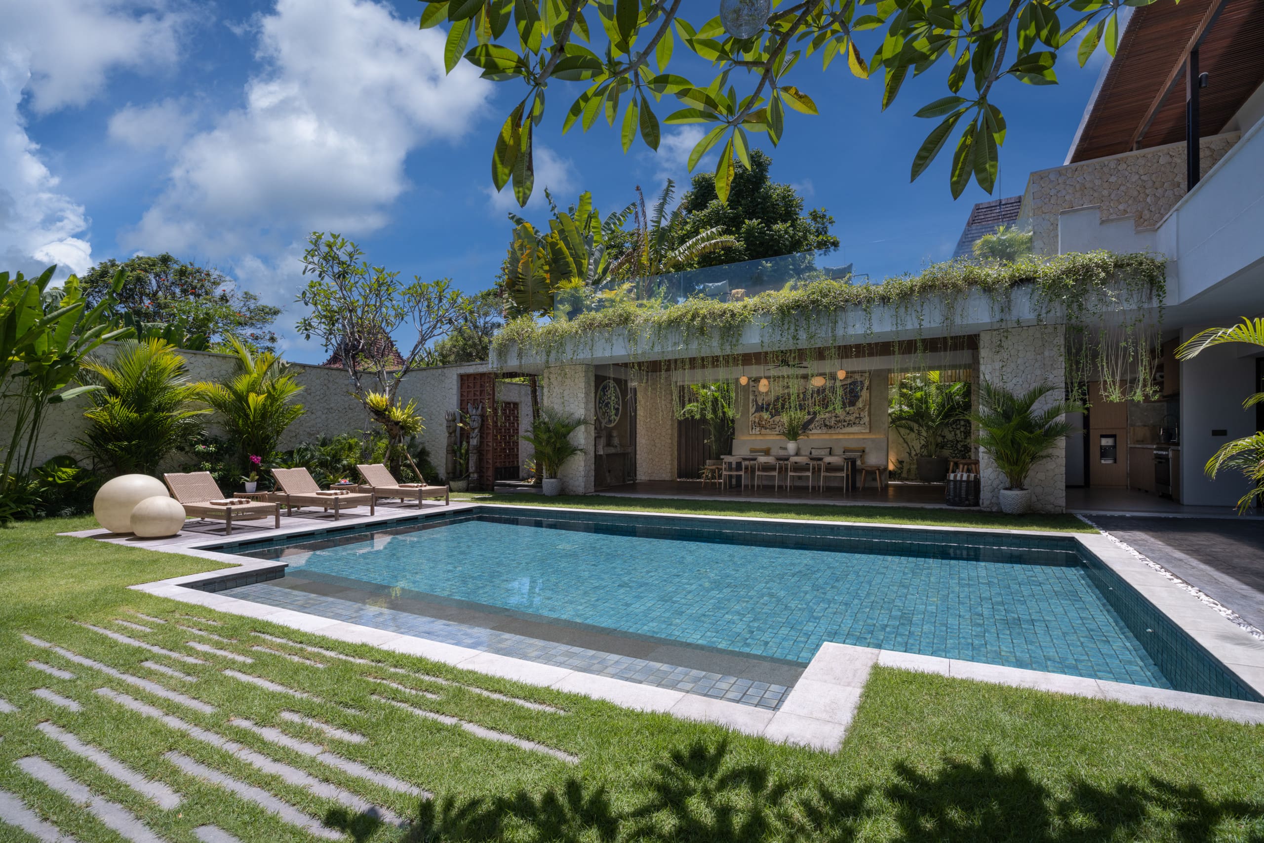 Villa Pantai Indah: 4-Bedroom, Kids Room, Pool 6
