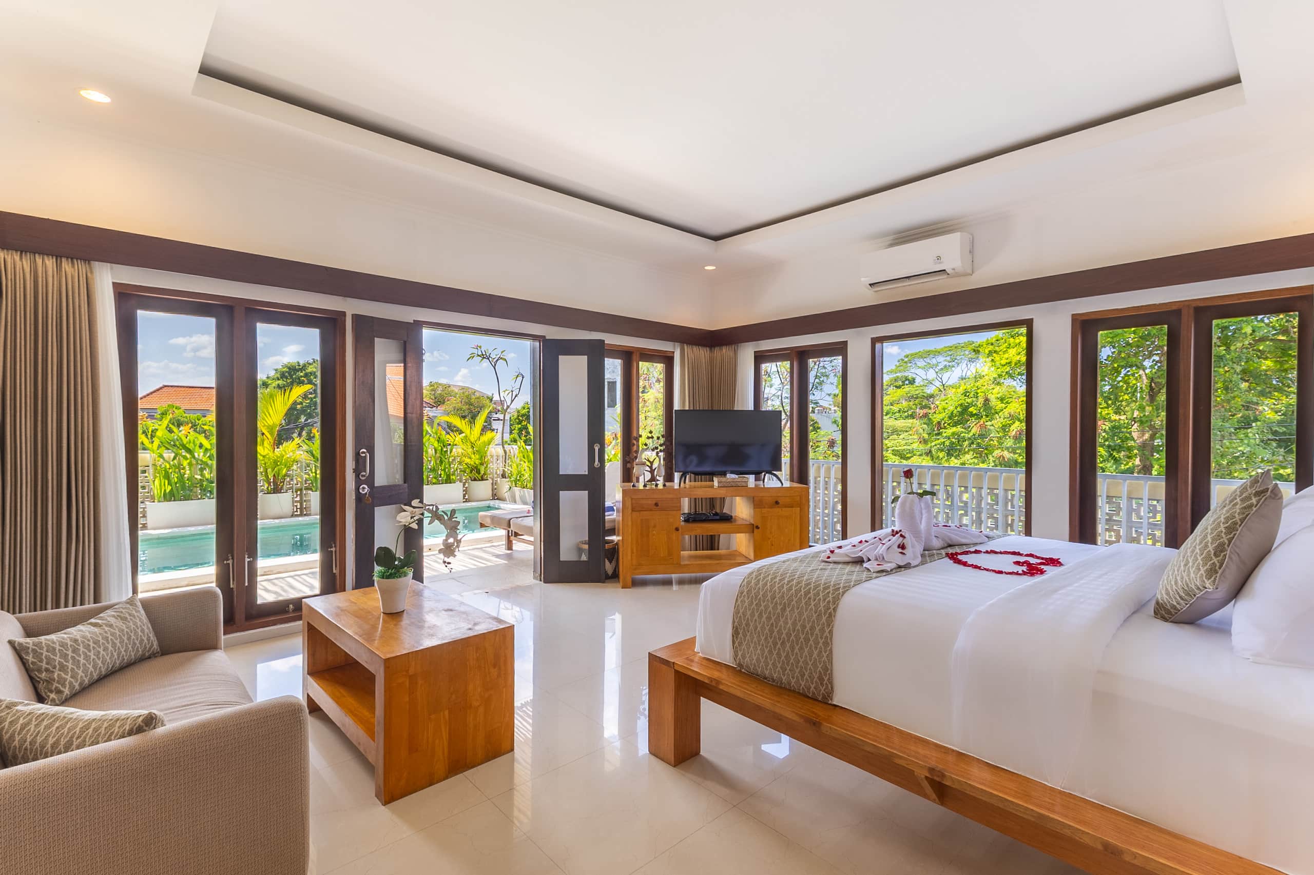 Prime Location! 2BR Pool Villa in Seminyak 23