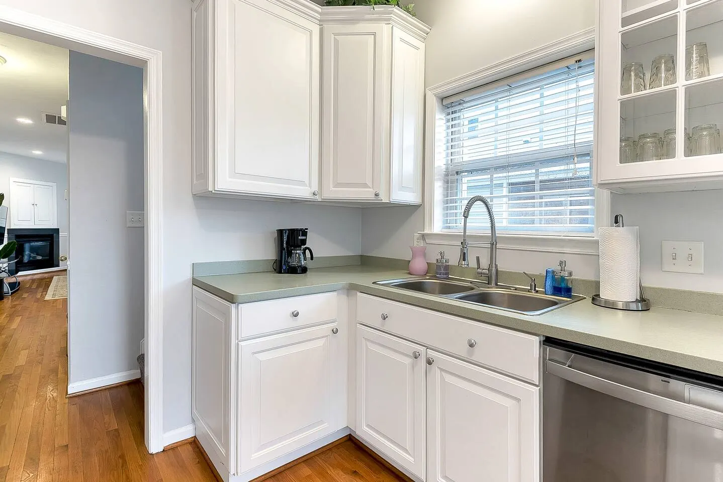 Chic’s Beach 3BR Walk to Beach + 30+ Nights 16
