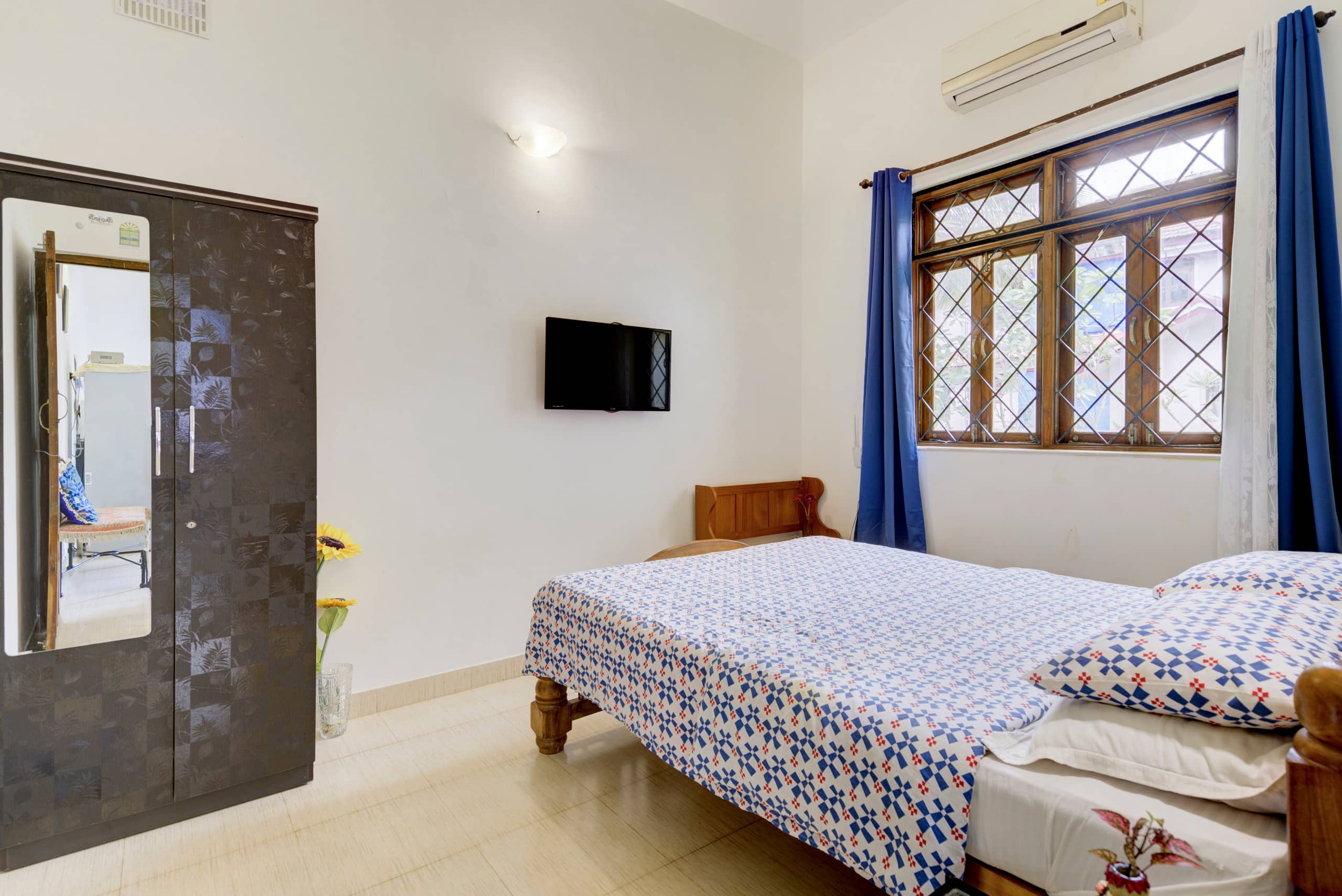 Sea Breeze | Betalbatim | 12 min walk to beach 10