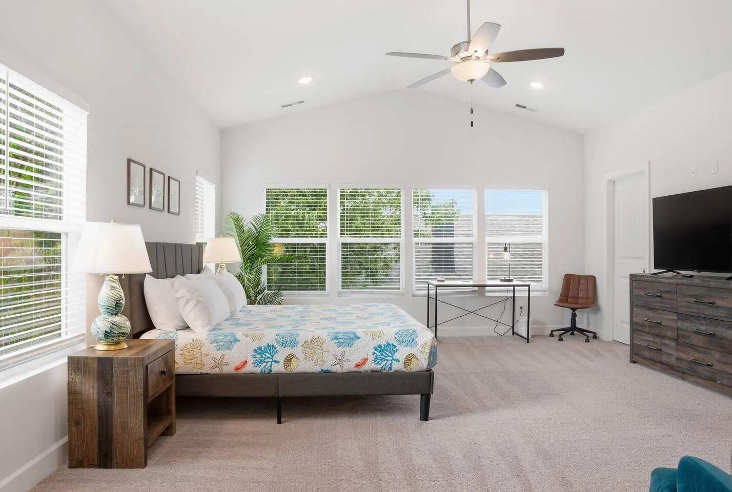 Norfolk 4BR Family Home Near Beach Dogs Welcome 14