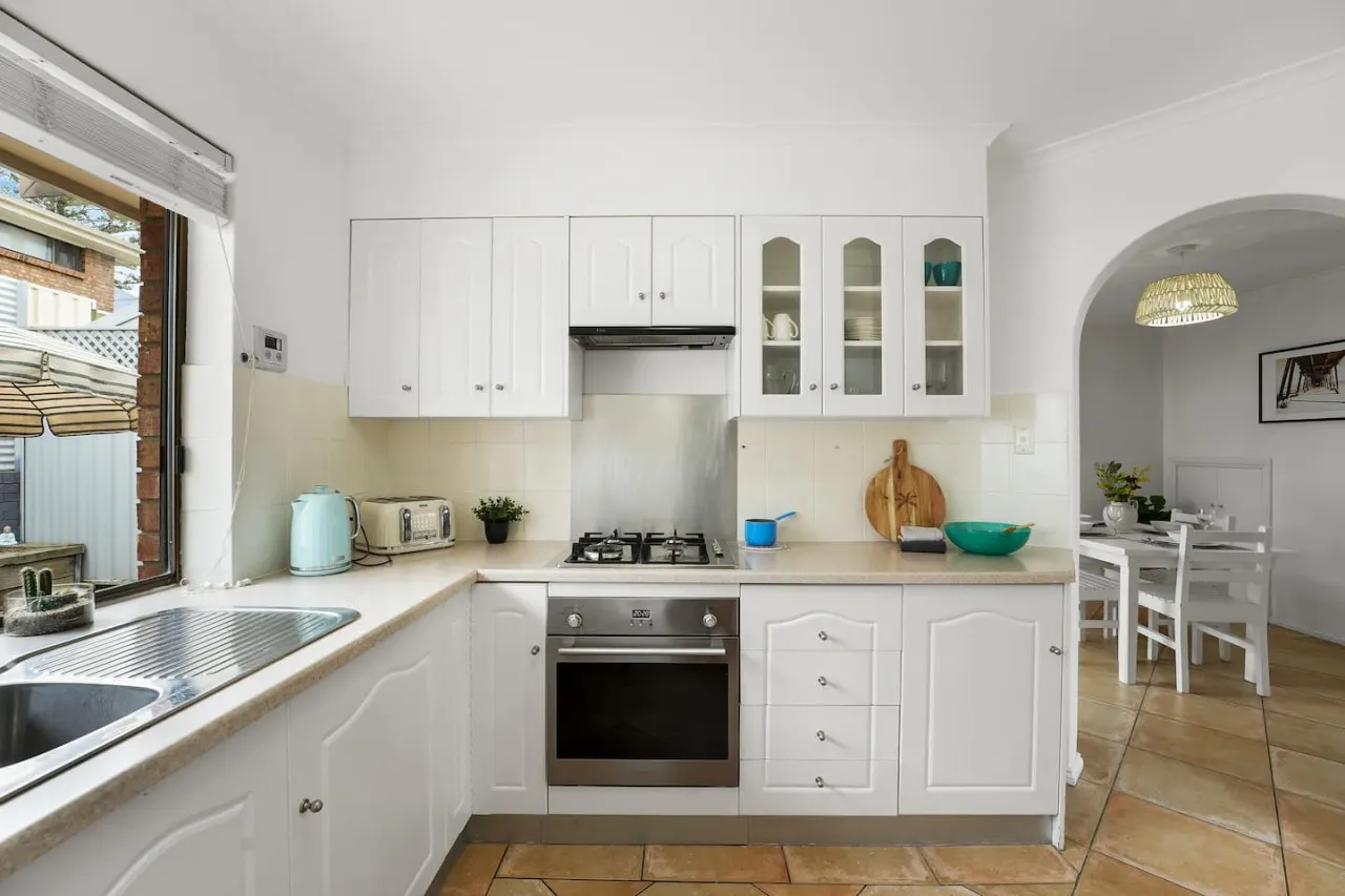 Sapphire by the Sea - Coastal Living in Grange 3