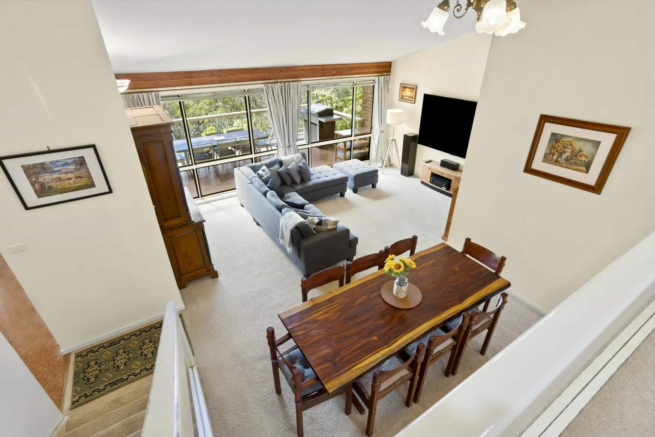 Azimuth – Family Retreat with Sauna & Scenic Views 9