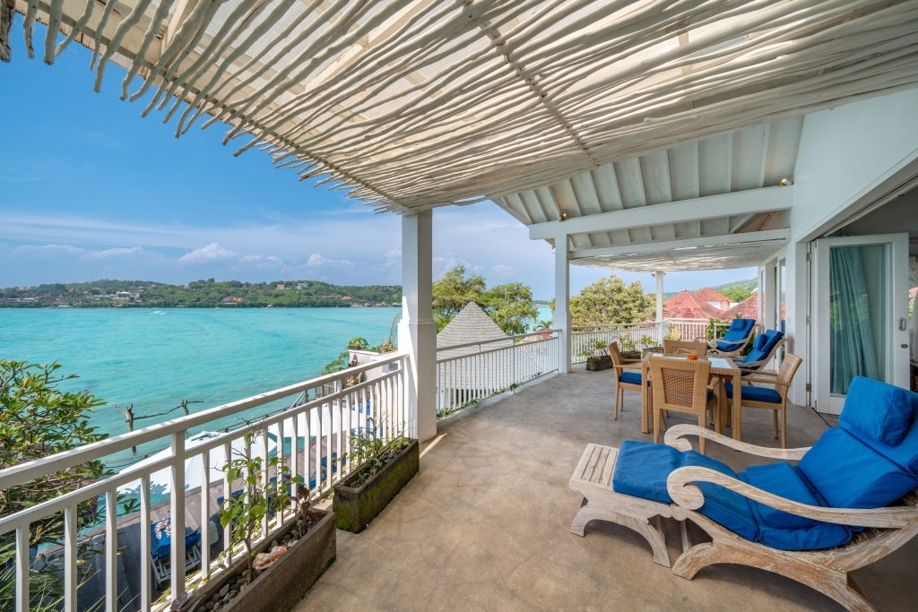 Ceningan Beachside Villas 39