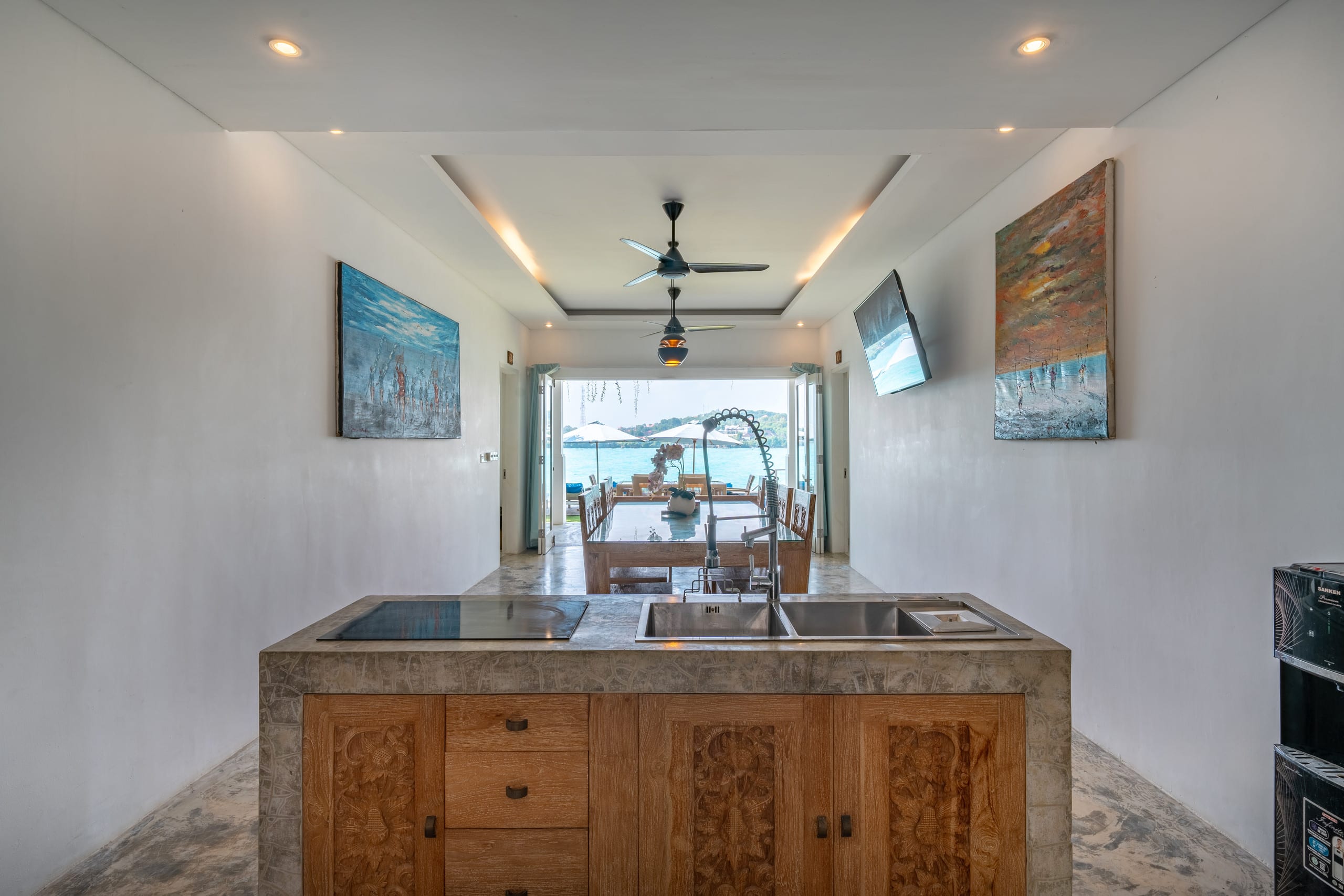 Ceningan Beachside Villas 13