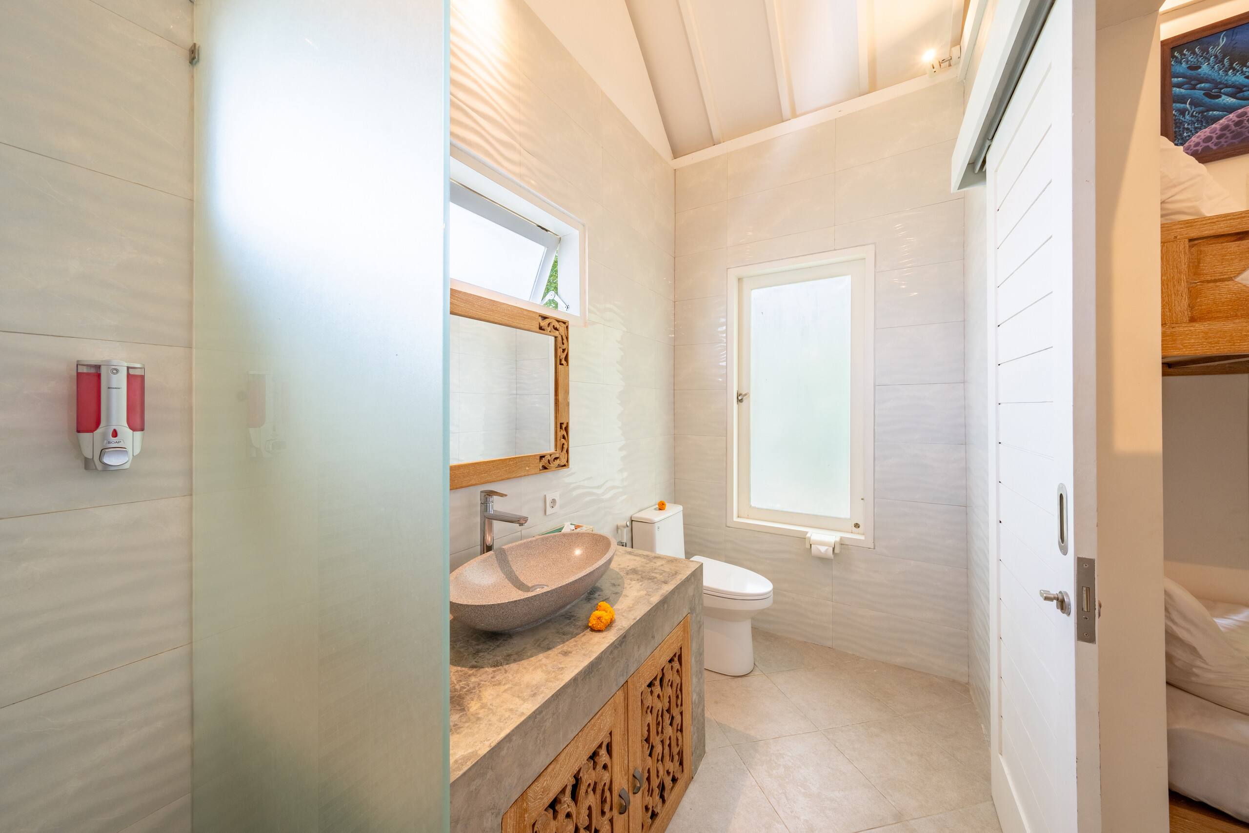 Ceningan Beachside Villas 28
