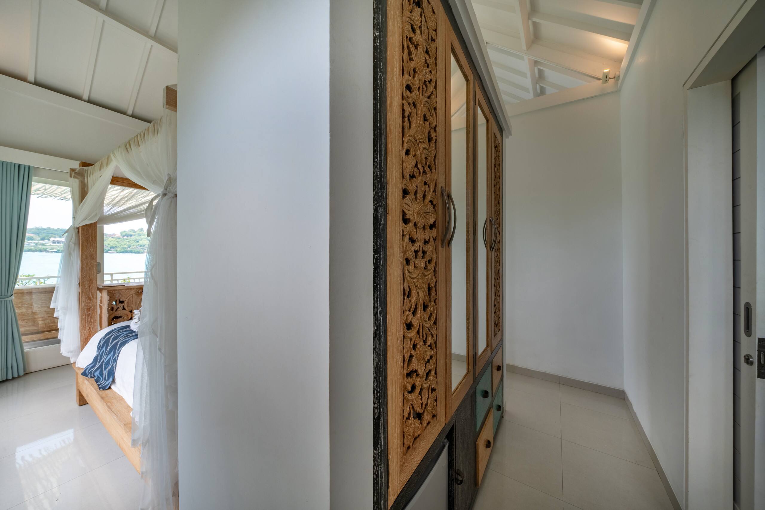 Ceningan Beachside Villas 18