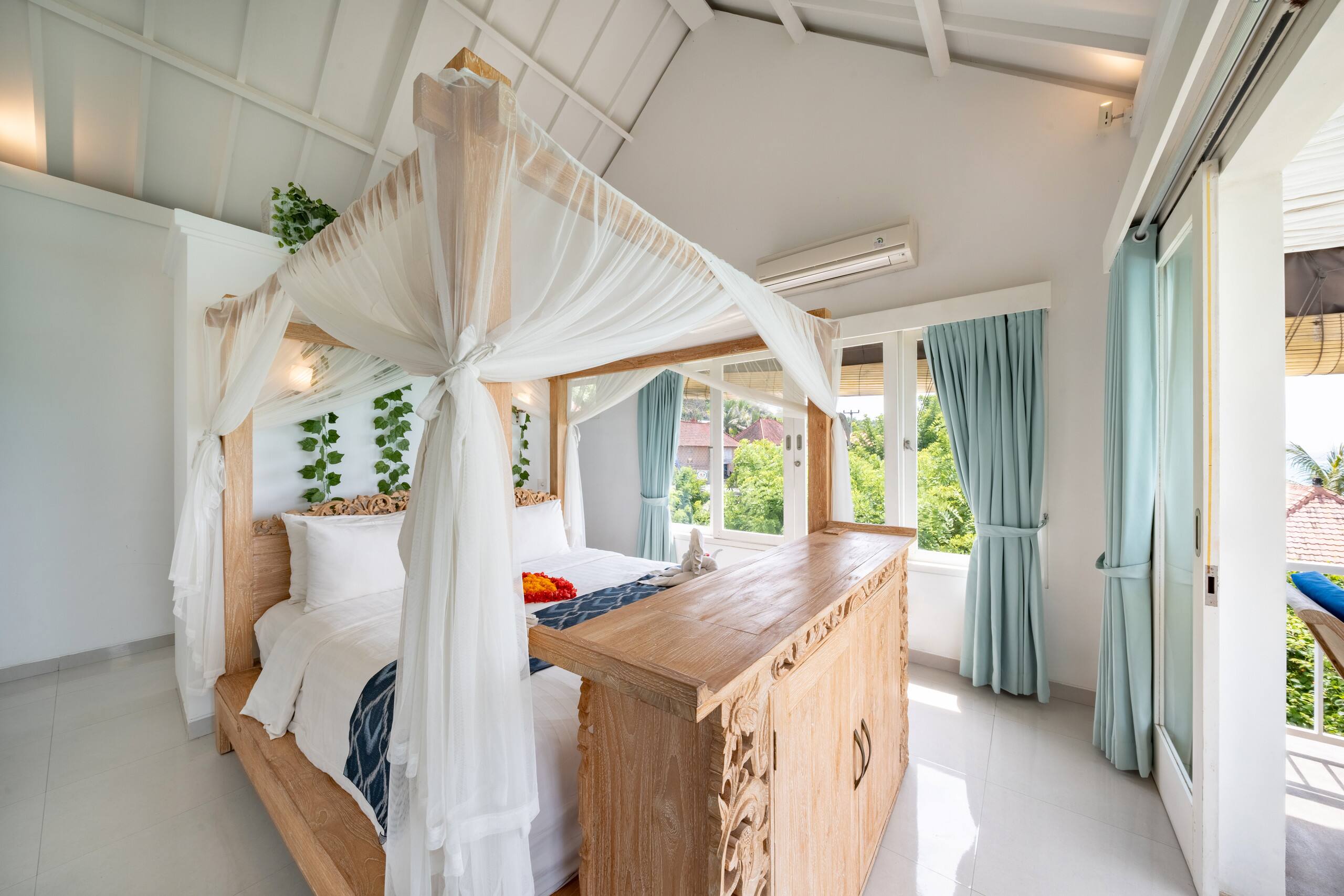 Ceningan Beachside Villas 34