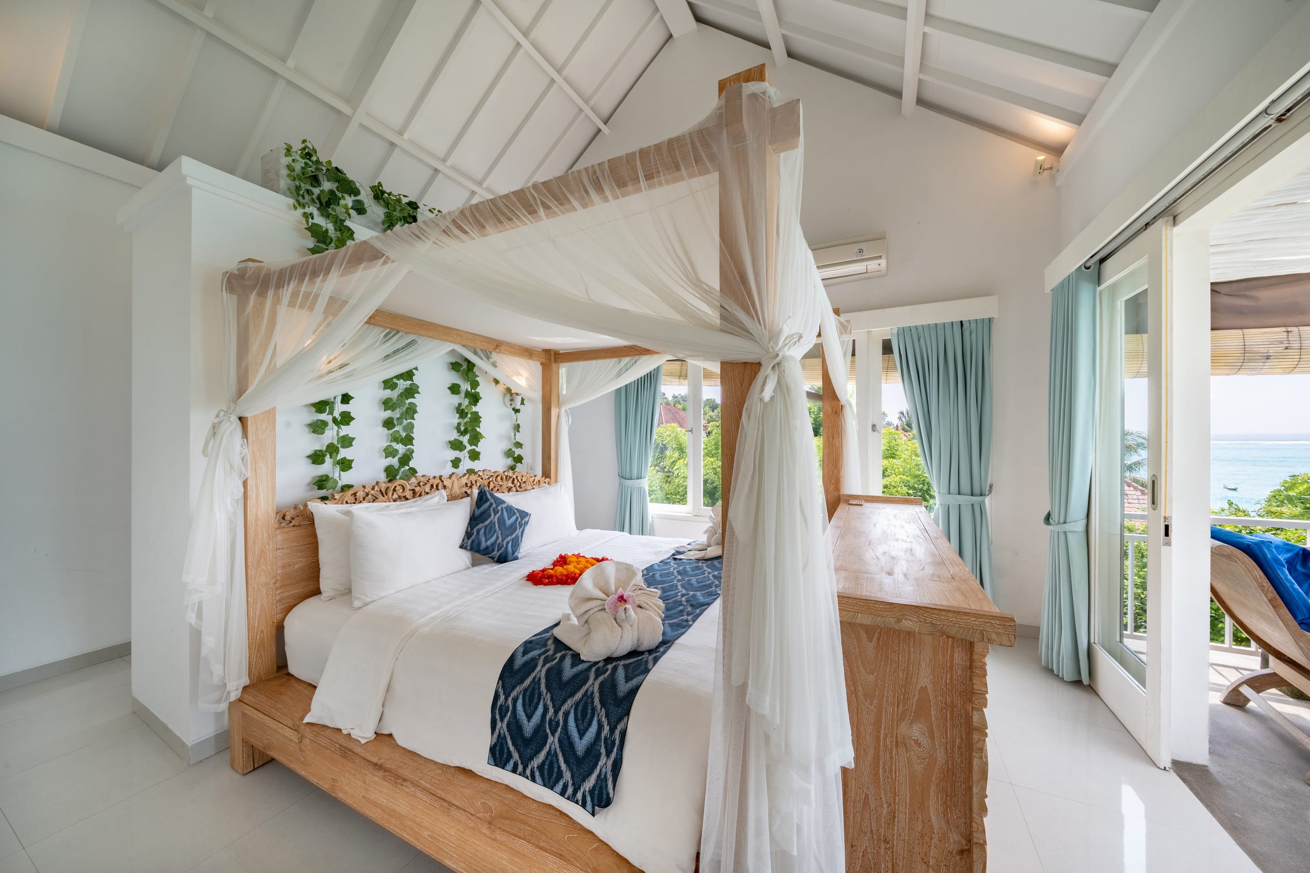 Ceningan Beachside Villas 33